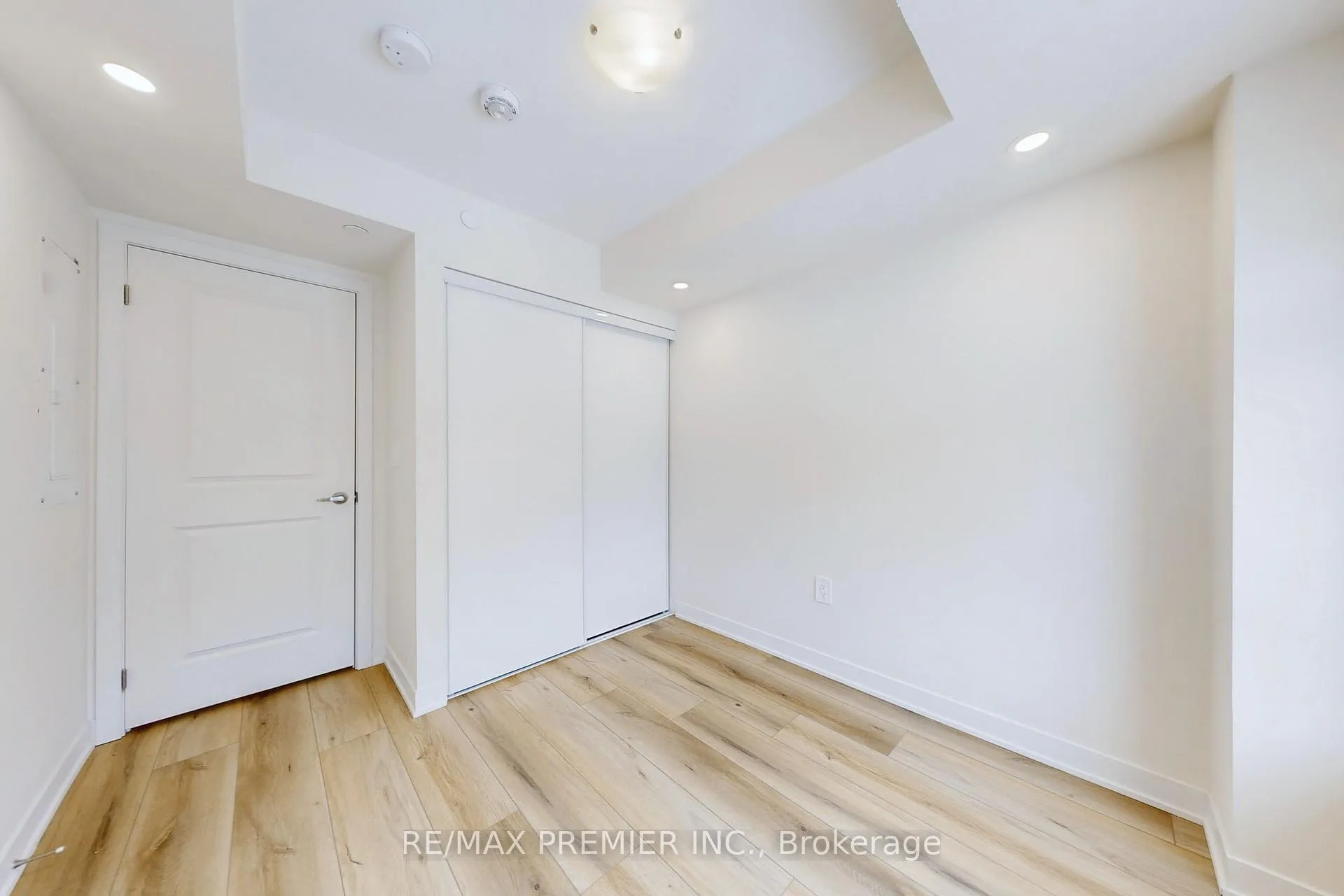 Photo 12 of Unit 329, 1695 Dersan Street, Pickering, Duffin Heights — HOMEH