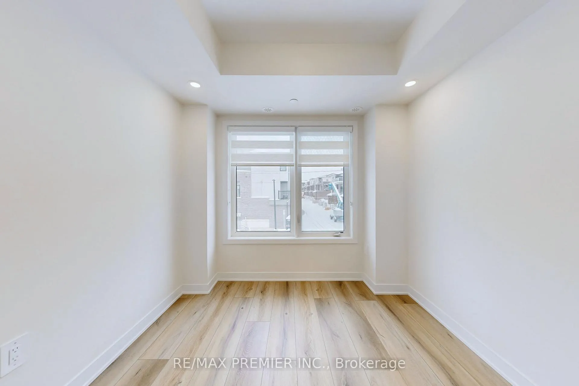 Photo 14 of Unit 329, 1695 Dersan Street, Pickering, Duffin Heights — HOMEH