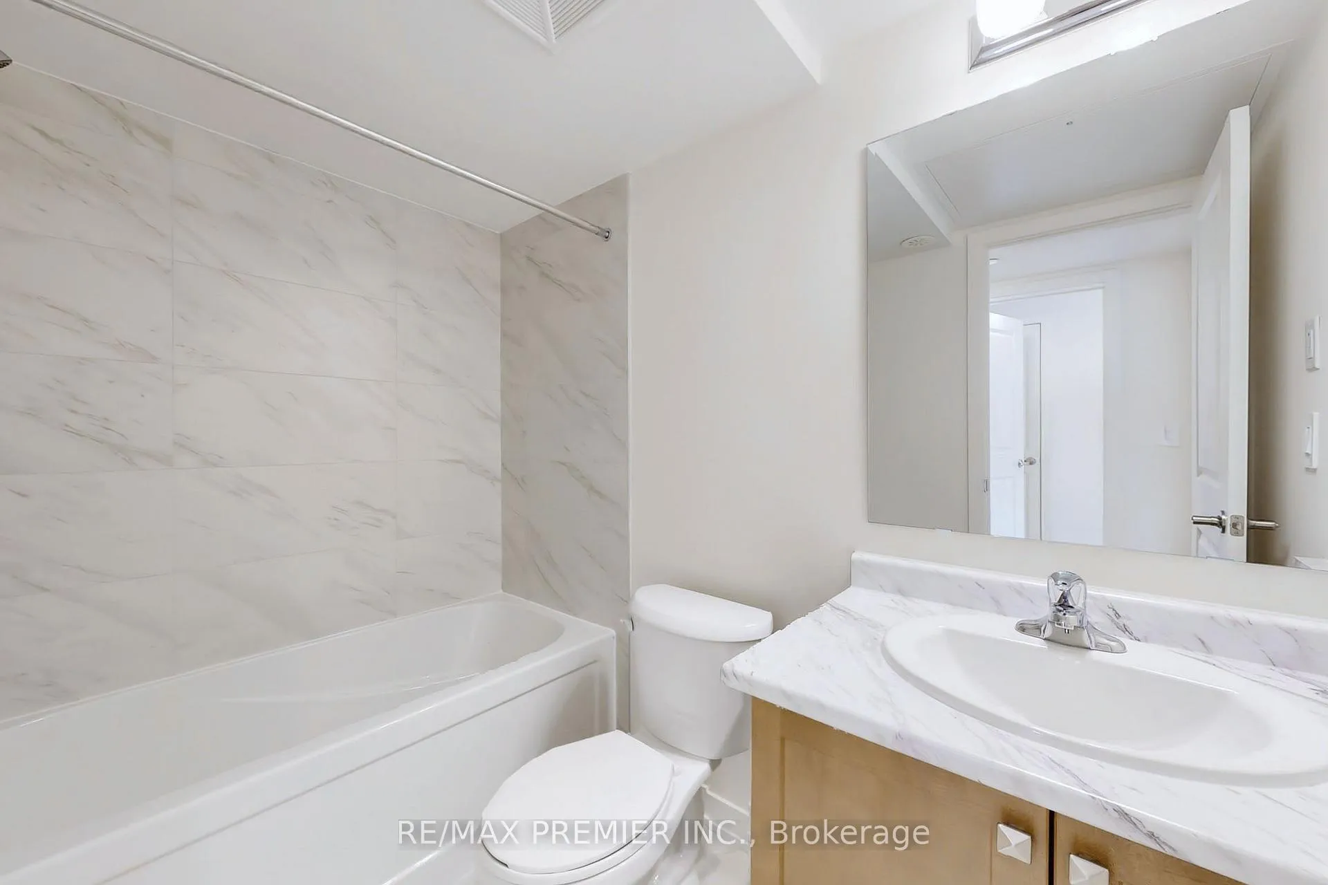 Photo 16 of Unit 329, 1695 Dersan Street, Pickering, Duffin Heights — HOMEH