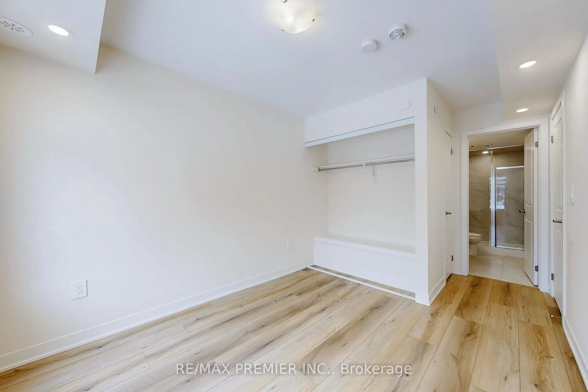 Photo 17 of Unit 329, 1695 Dersan Street, Pickering, Duffin Heights — HOMEH
