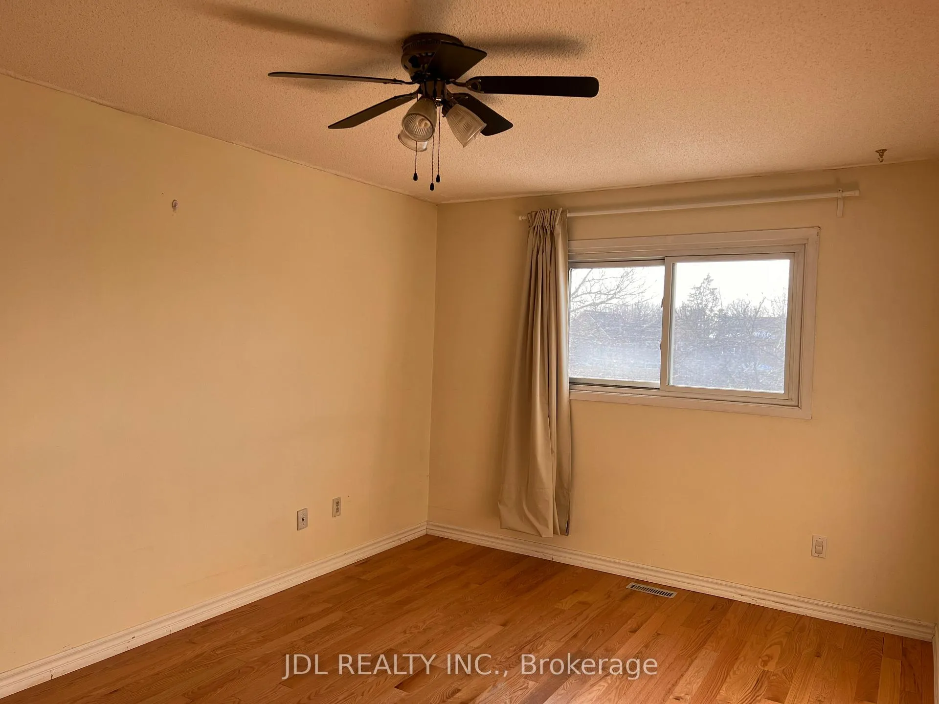 Photo 24 of 81 Gailcrest Circle, Vaughan, Crestwood-Springfarm-Yorkhill — HOMEH