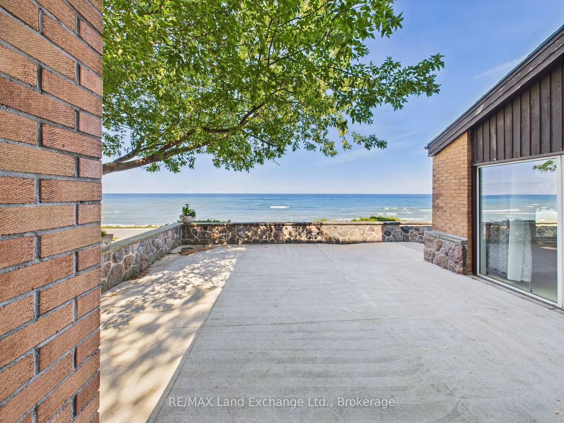 Photo 4 of 147 Goderich Street, Kincardine — HOMEH