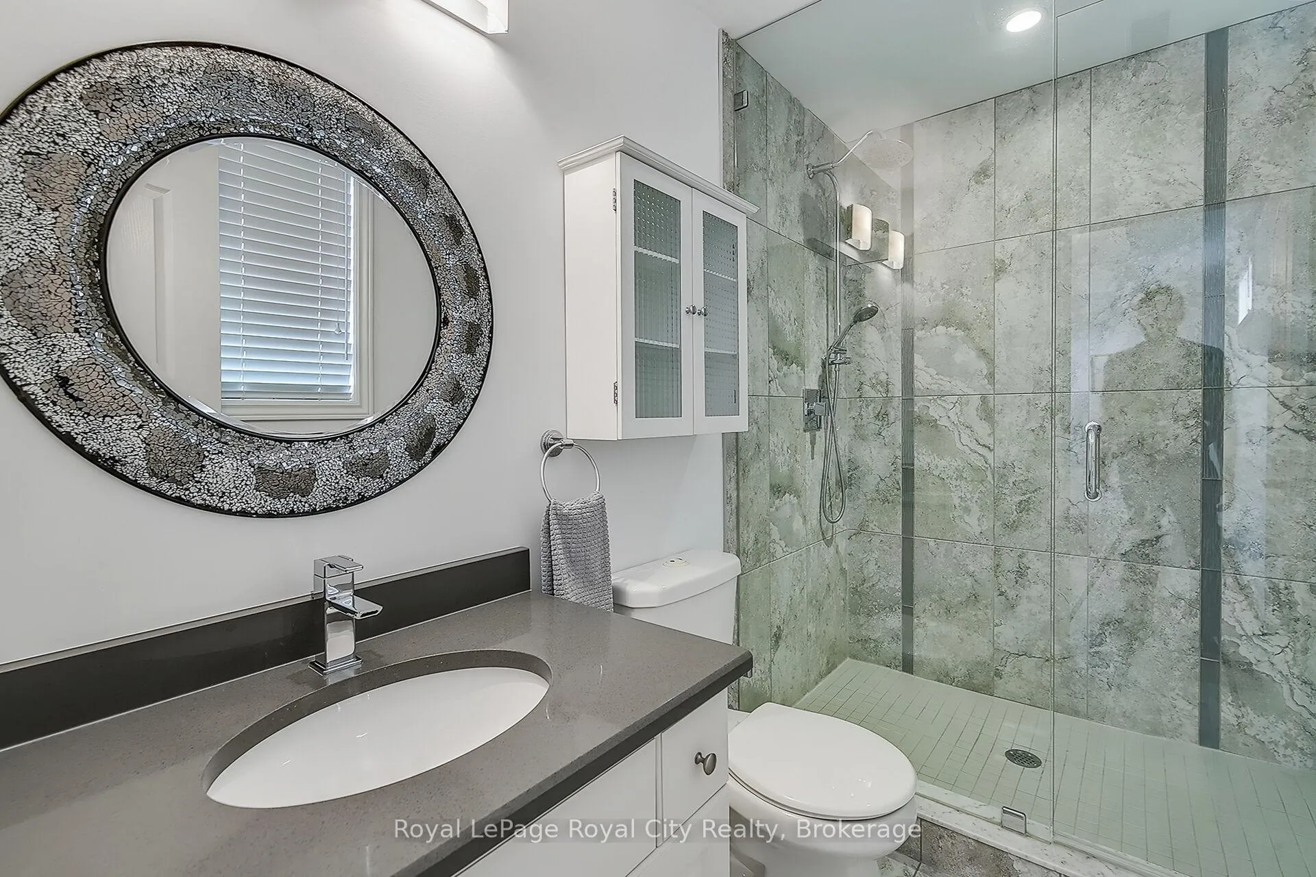 Photo 20 of Unit 2, 32 Arkell Road, Guelph, Kortright East — HOMEH