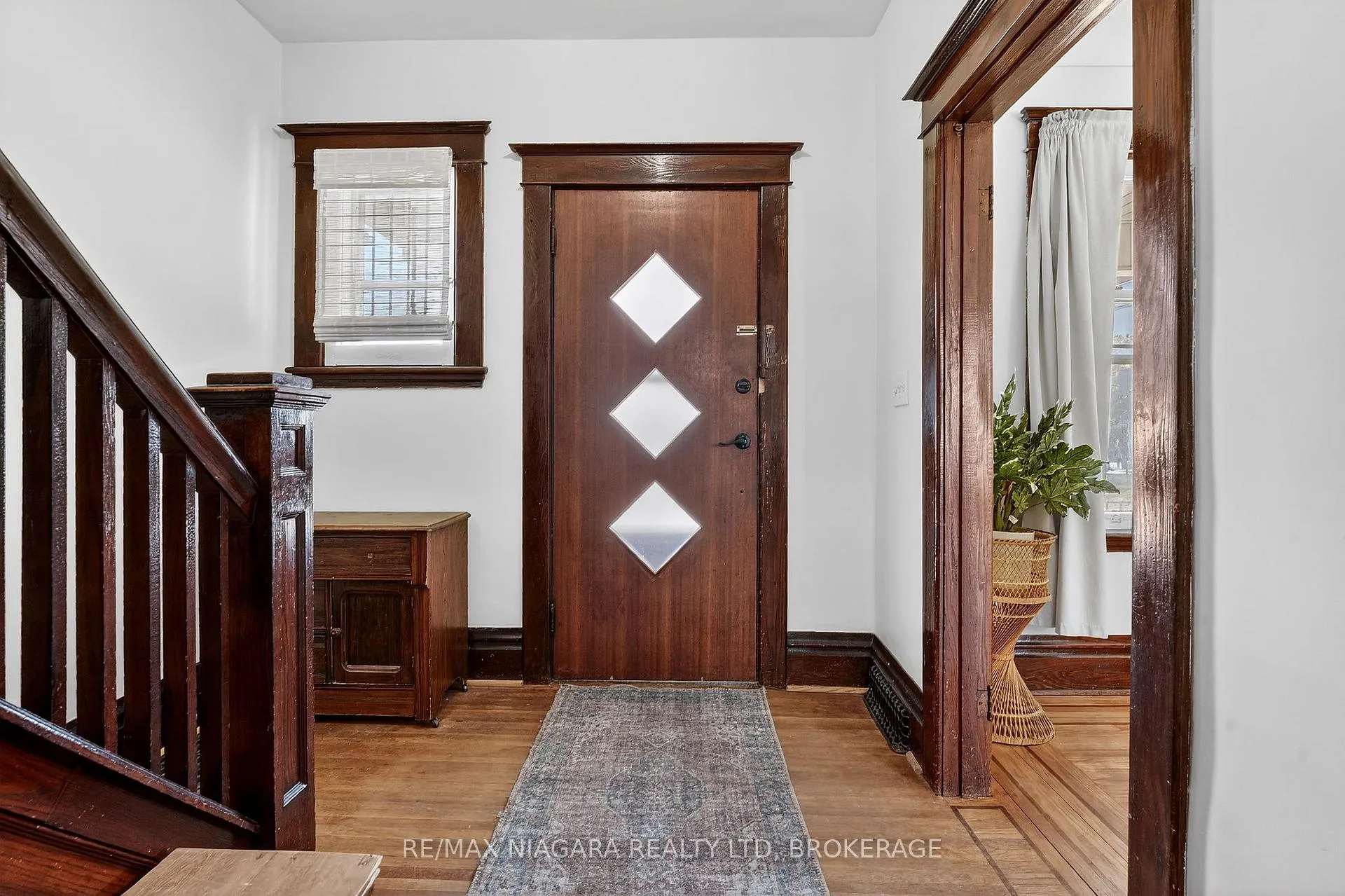 Photo 2 of 101 Lottridge Street, Hamilton, Stipley — HOMEH