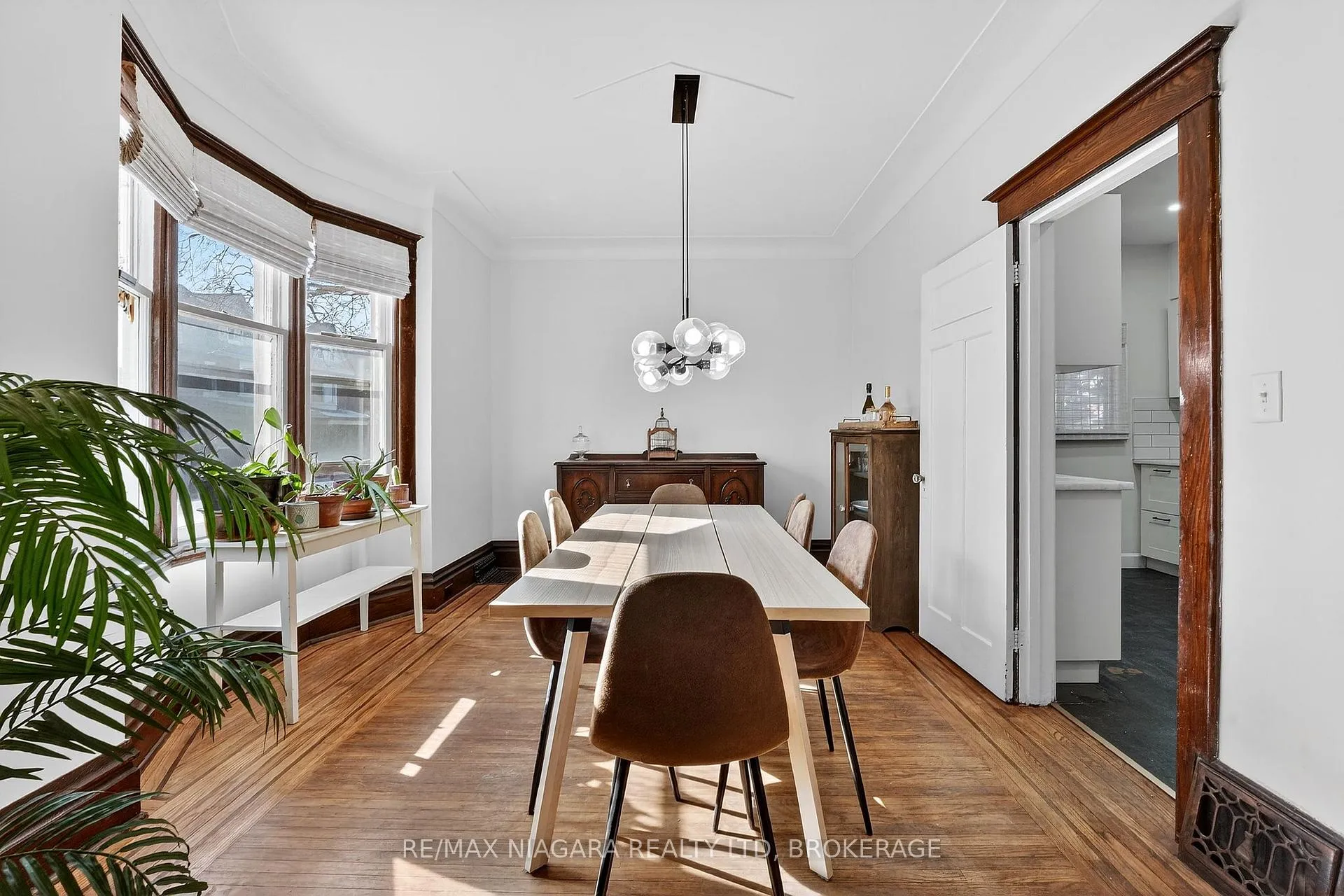 Photo 7 of 101 Lottridge Street, Hamilton, Stipley — HOMEH
