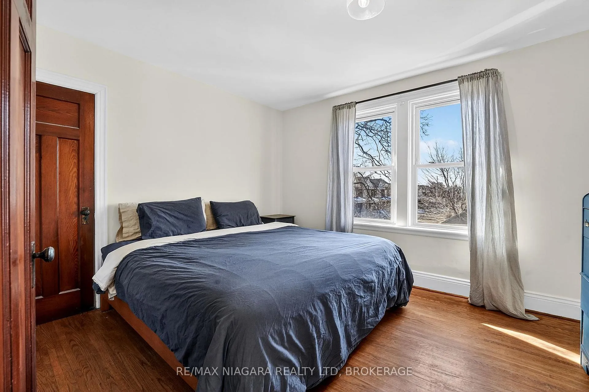 Photo 15 of 101 Lottridge Street, Hamilton, Stipley — HOMEH