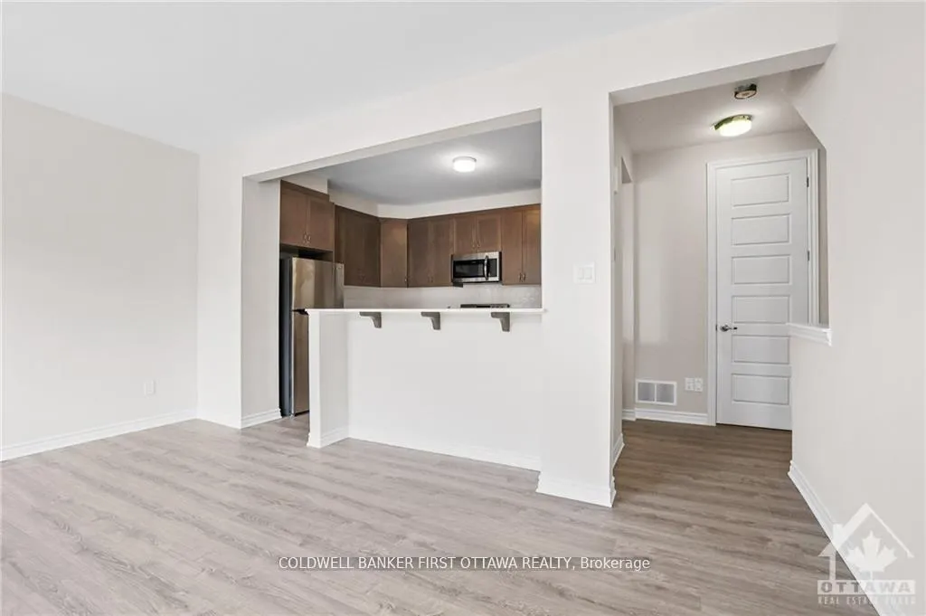 Photo 8 of 78 Ballinora Lane, Ottawa, Stittsville (North) — HOMEH