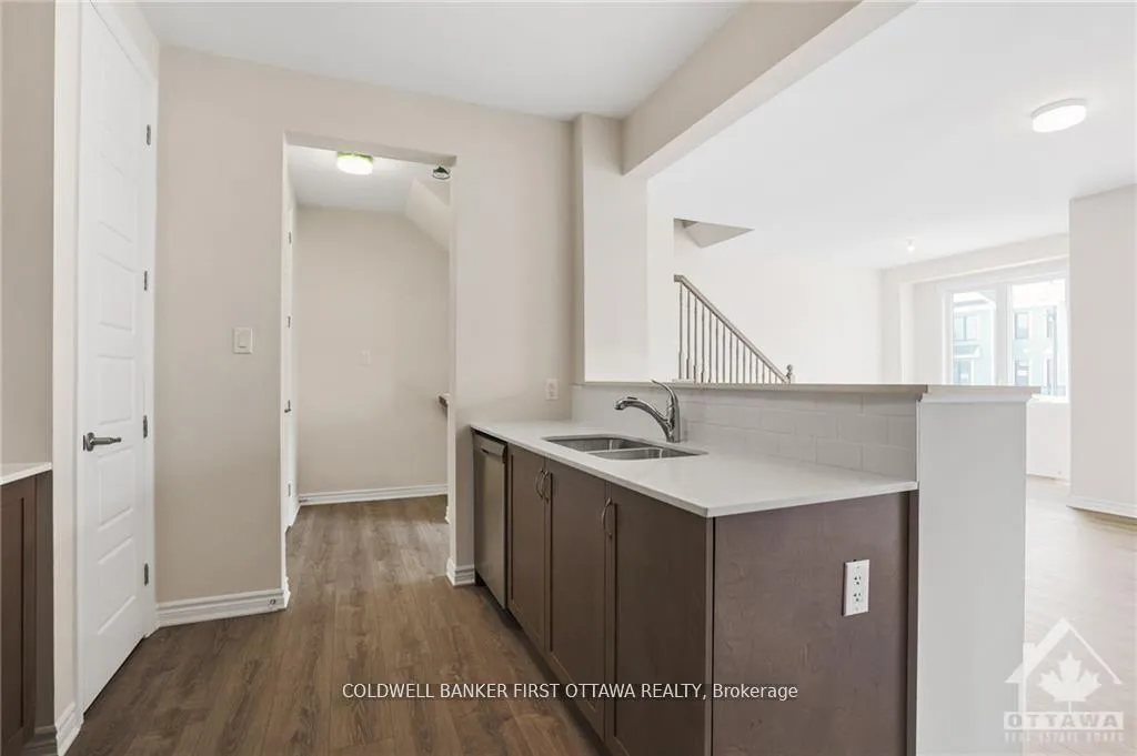 Photo 11 of 78 Ballinora Lane, Ottawa, Stittsville (North) — HOMEH