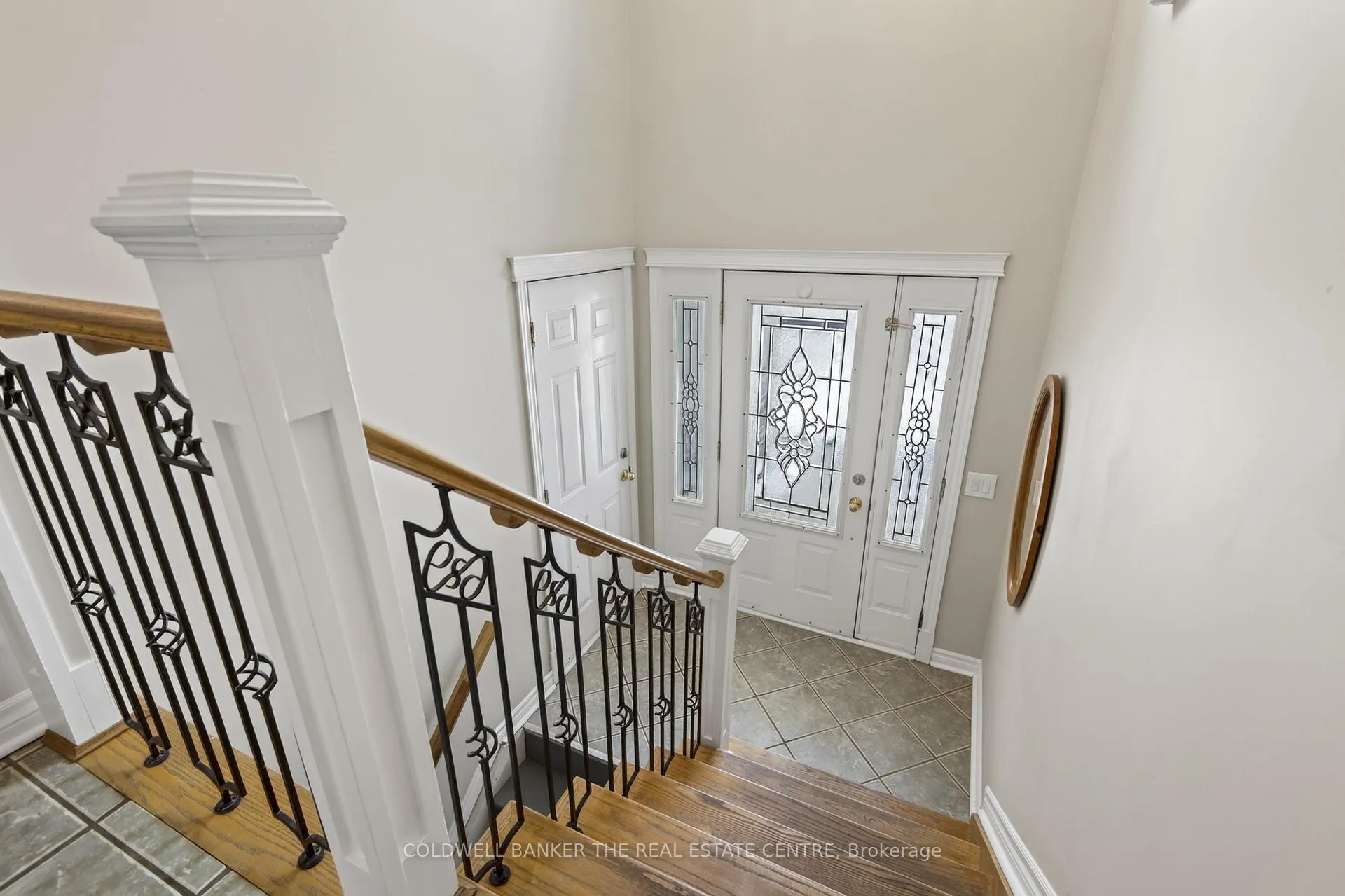 Photo 5 of 1061 Elm Road, Innisfil, Rural Innisfil — HOMEH