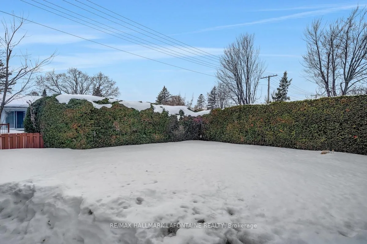 Photo 33 of 2443 Ogilvie Road, Ottawa, Beacon Hill North — HOMEH