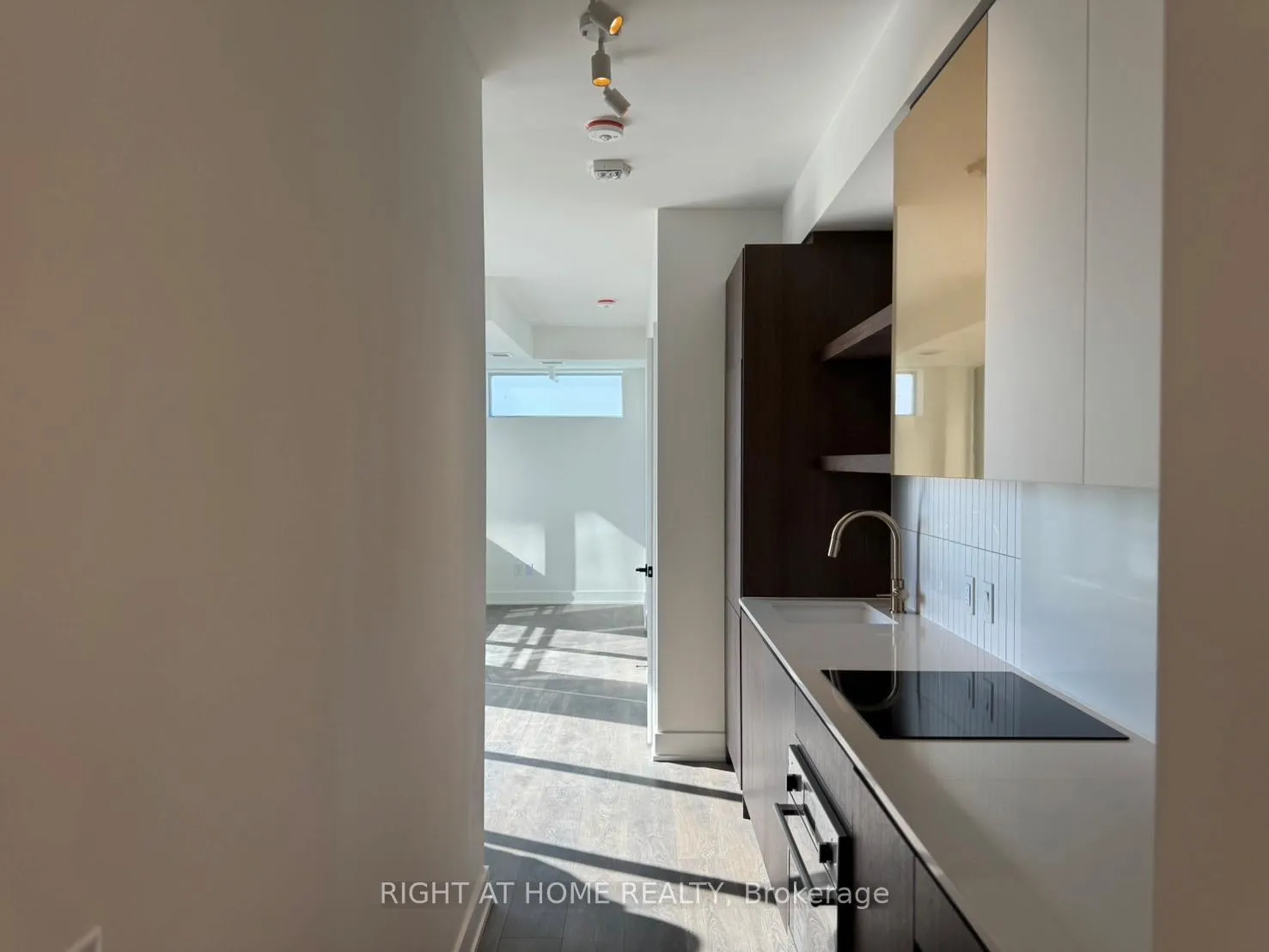 Photo 1 of Unit 301, 1285 Queen Street E, Toronto, Greenwood-Coxwell — HOMEH
