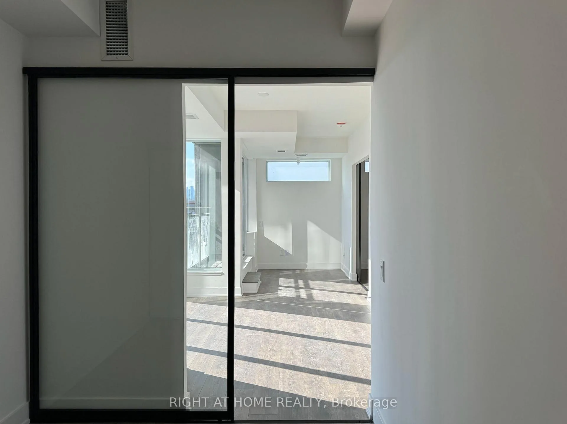 Photo 9 of Unit 301, 1285 Queen Street E, Toronto, Greenwood-Coxwell — HOMEH