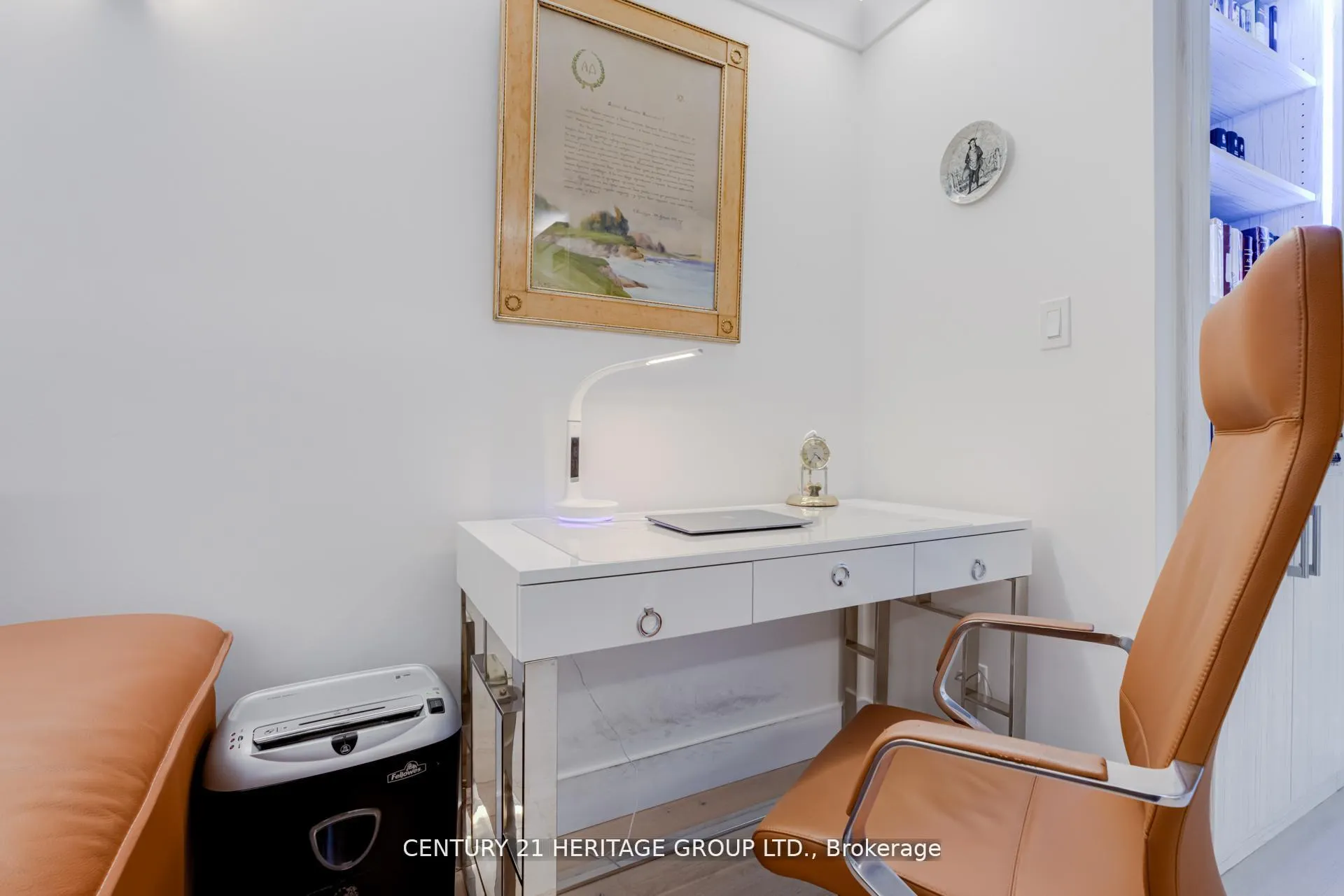 Photo 12 of Unit 805, 278 Bloor Street E, Toronto, Rosedale-Moore Park — HOMEH