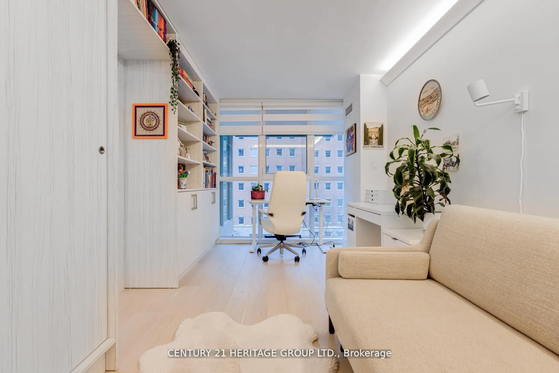 Photo 19 of Unit 805, 278 Bloor Street E, Toronto, Rosedale-Moore Park — HOMEH