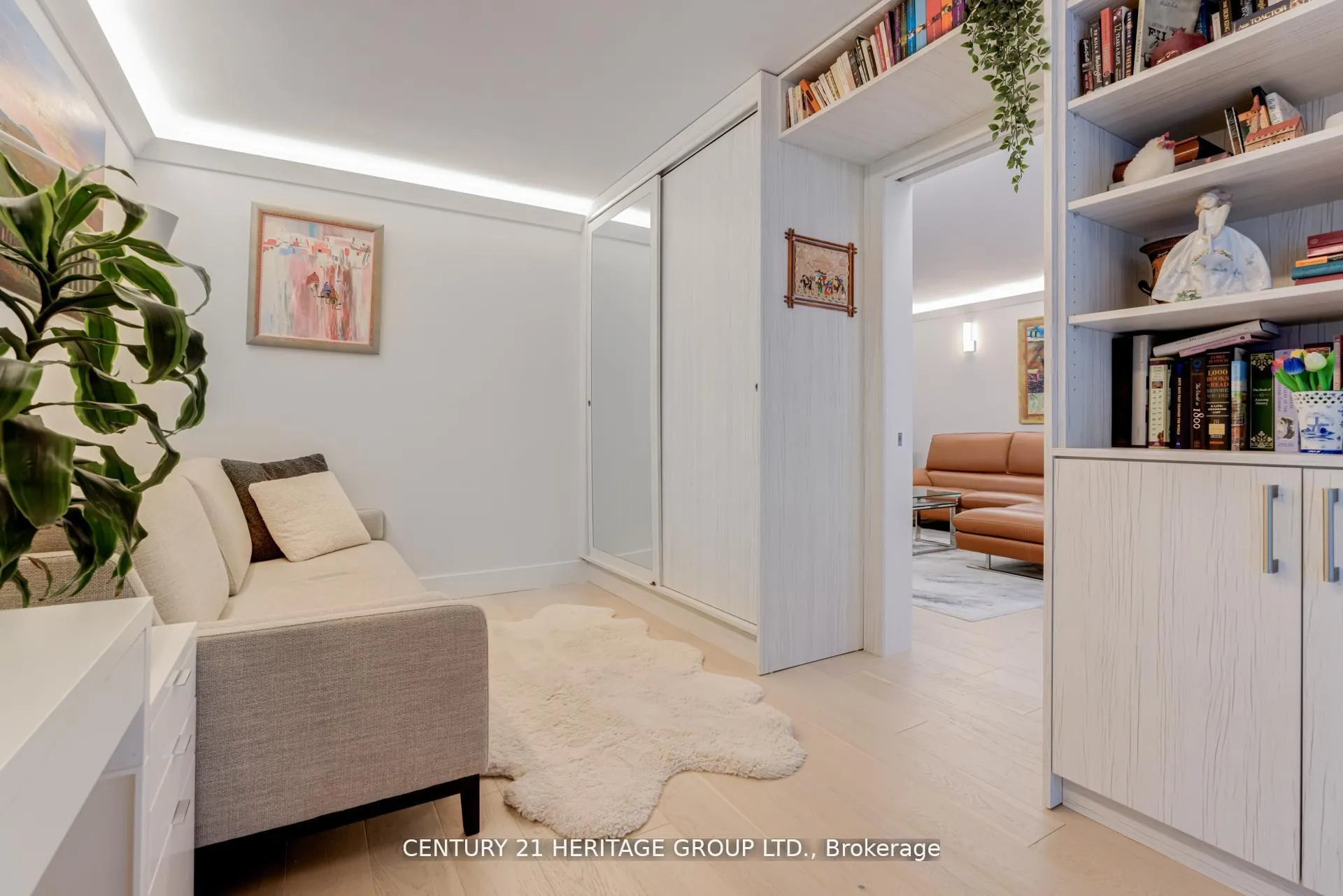 Photo 20 of Unit 805, 278 Bloor Street E, Toronto, Rosedale-Moore Park — HOMEH