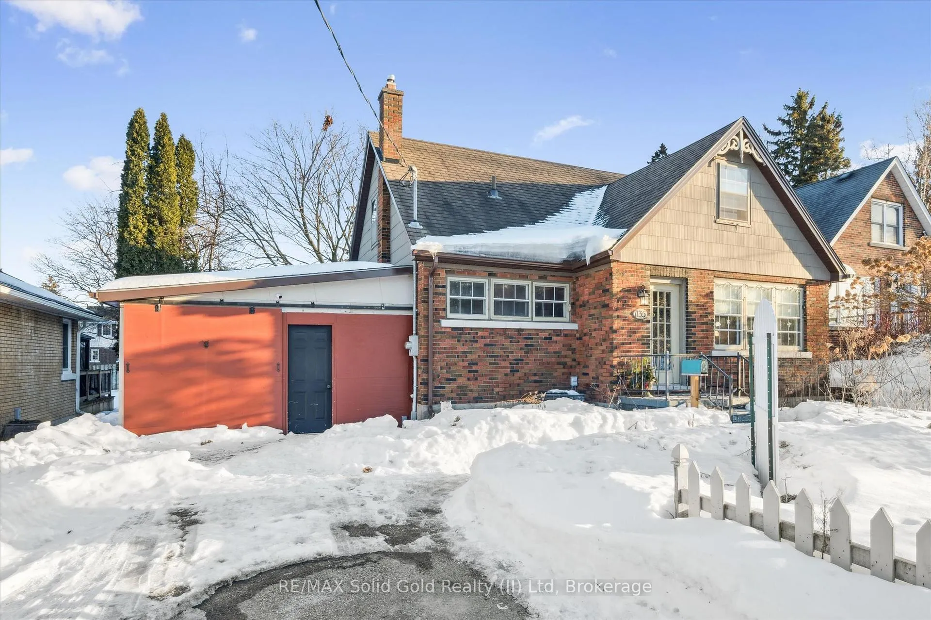 Photo 3 of 1135 Queens Boulevard, Kitchener — HOMEH