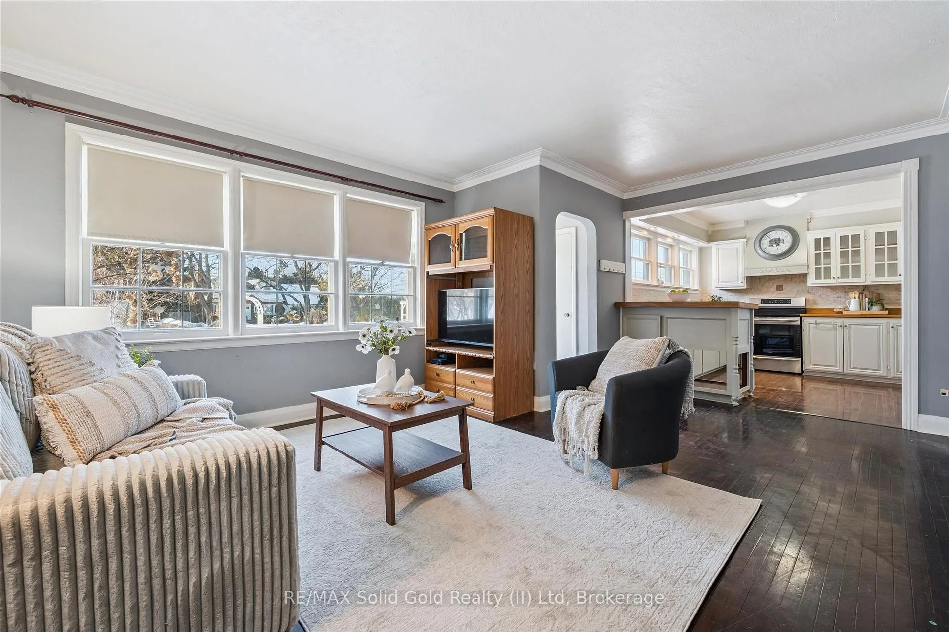 Photo 8 of 1135 Queens Boulevard, Kitchener — HOMEH