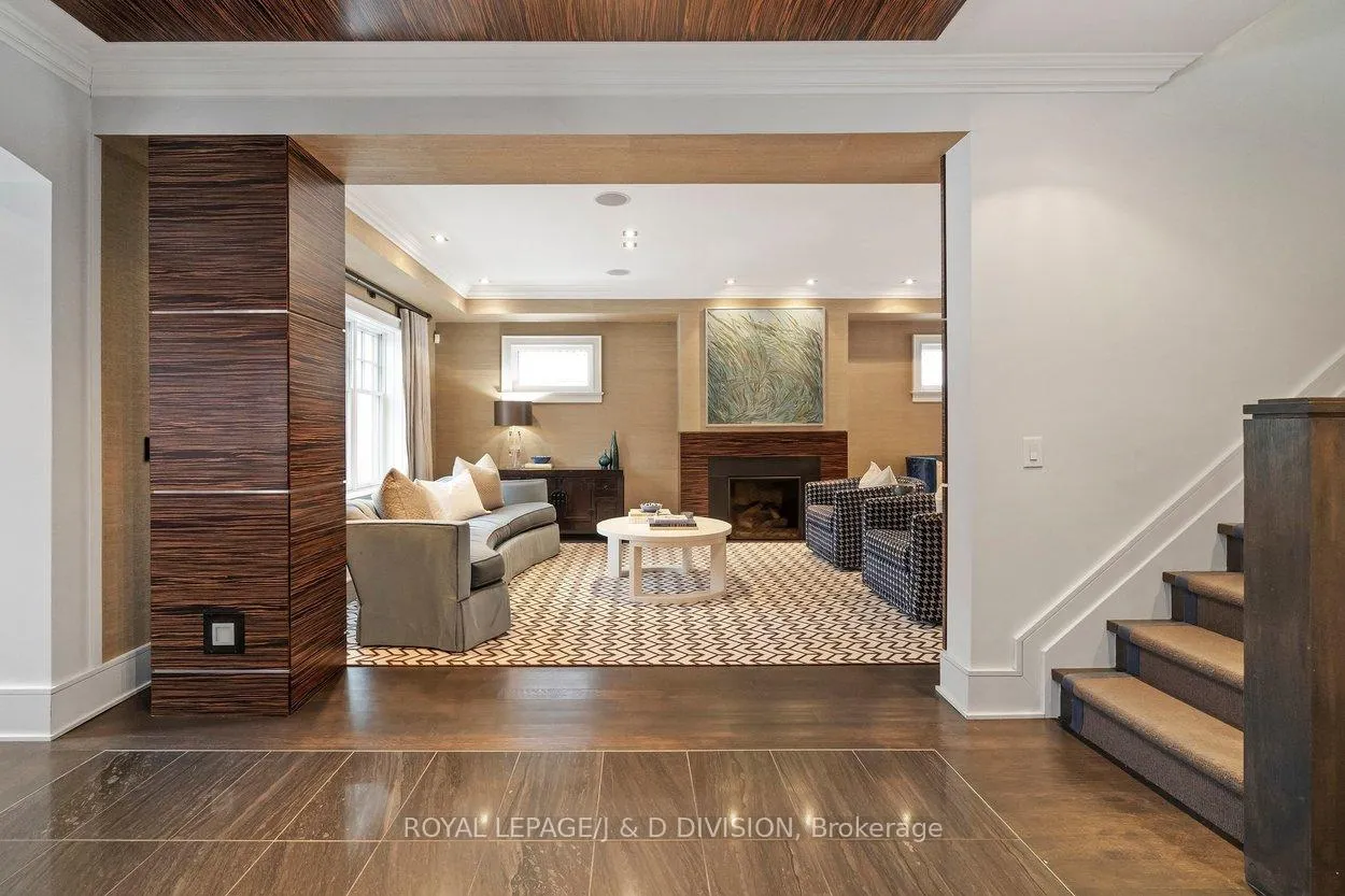 Photo 7 of 196 Inglewood Drive, Toronto, Rosedale-Moore Park — HOMEH