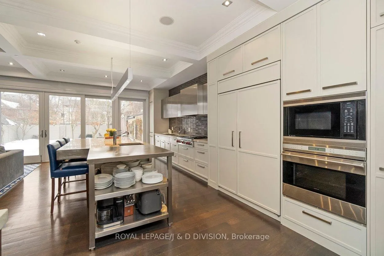 Photo 19 of 196 Inglewood Drive, Toronto, Rosedale-Moore Park — HOMEH