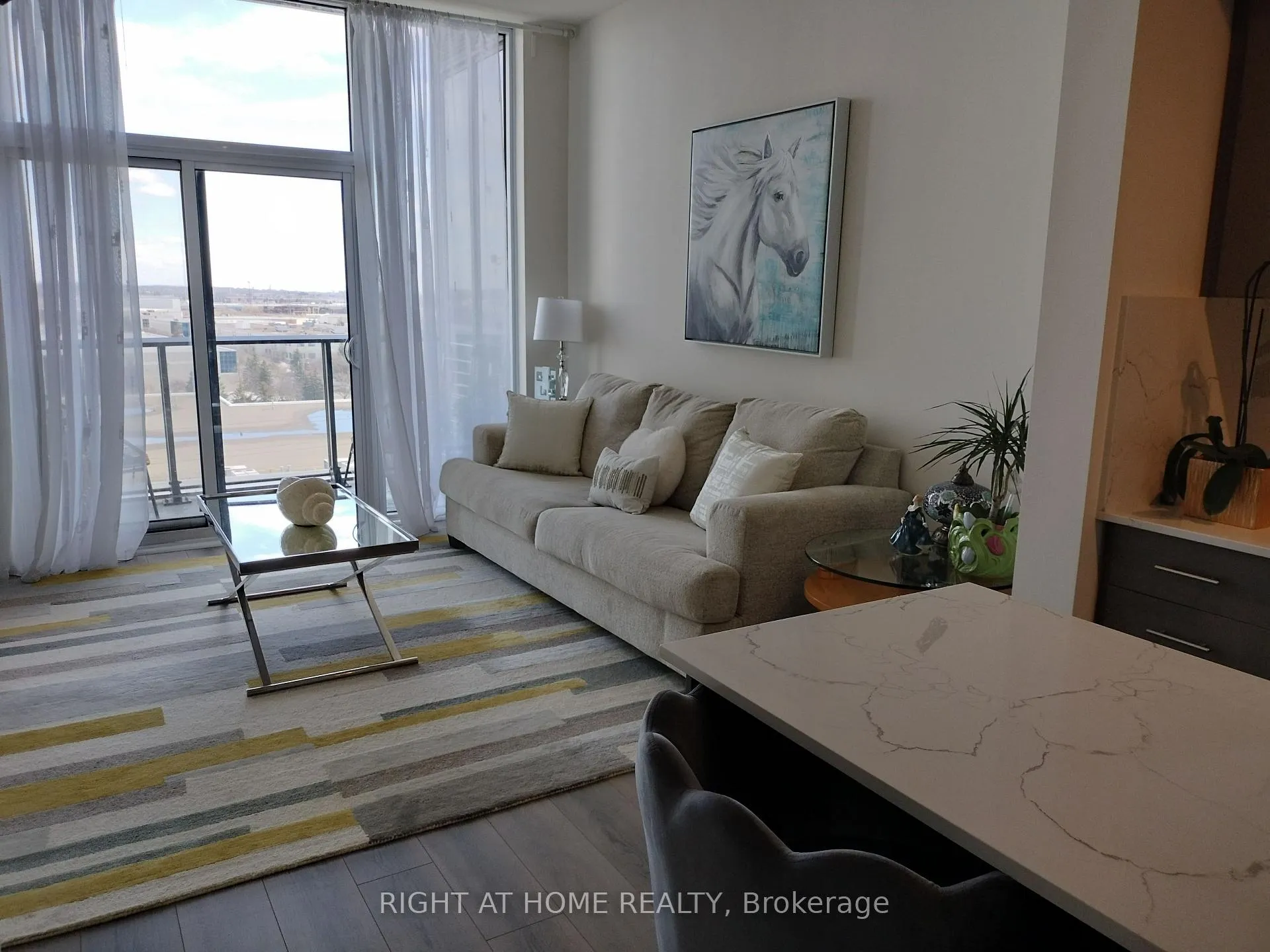 Photo 7 of Unit 617, 9000 Jane Street N, Vaughan, Concord — HOMEH