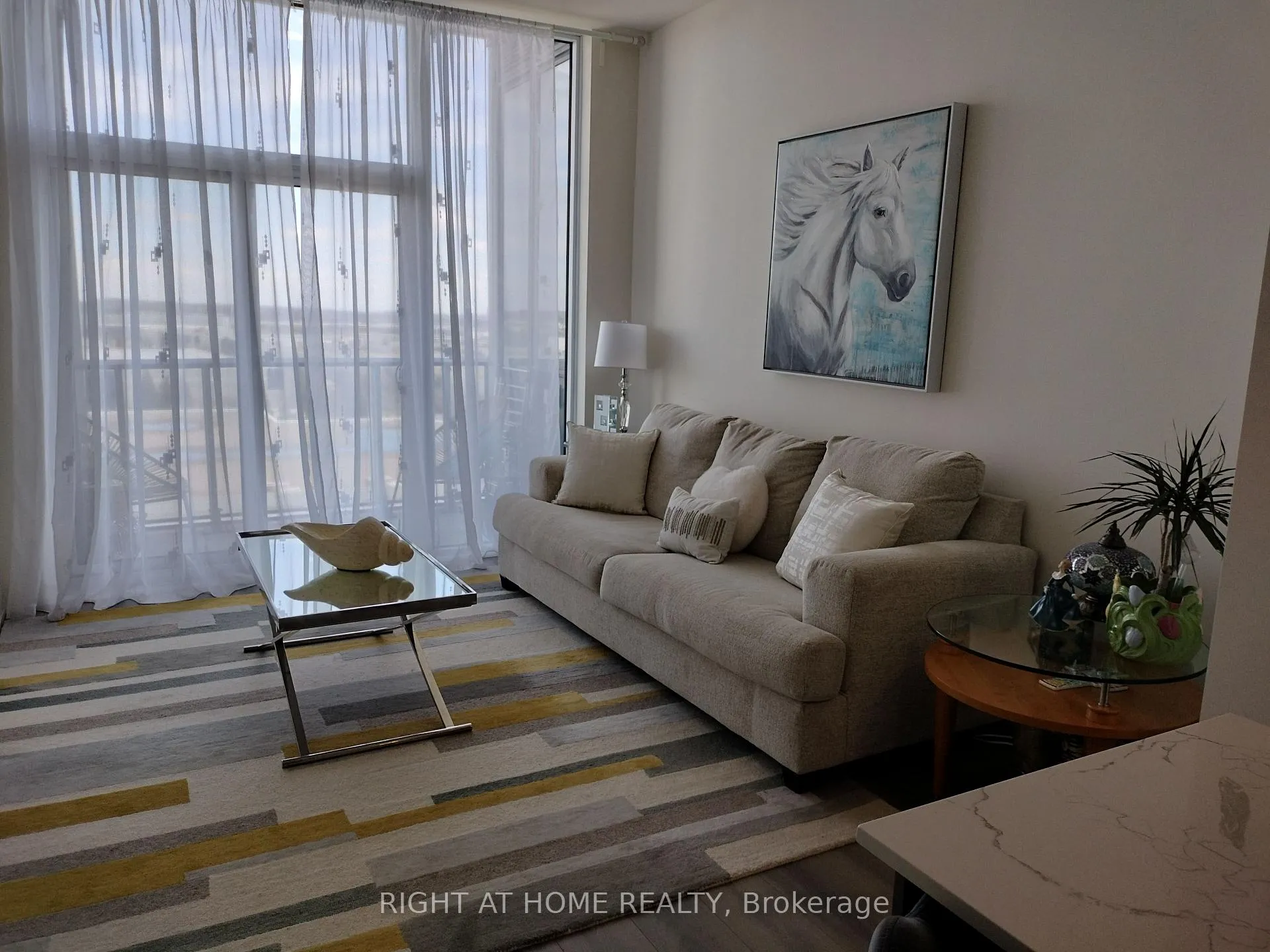 Photo 10 of Unit 617, 9000 Jane Street N, Vaughan, Concord — HOMEH