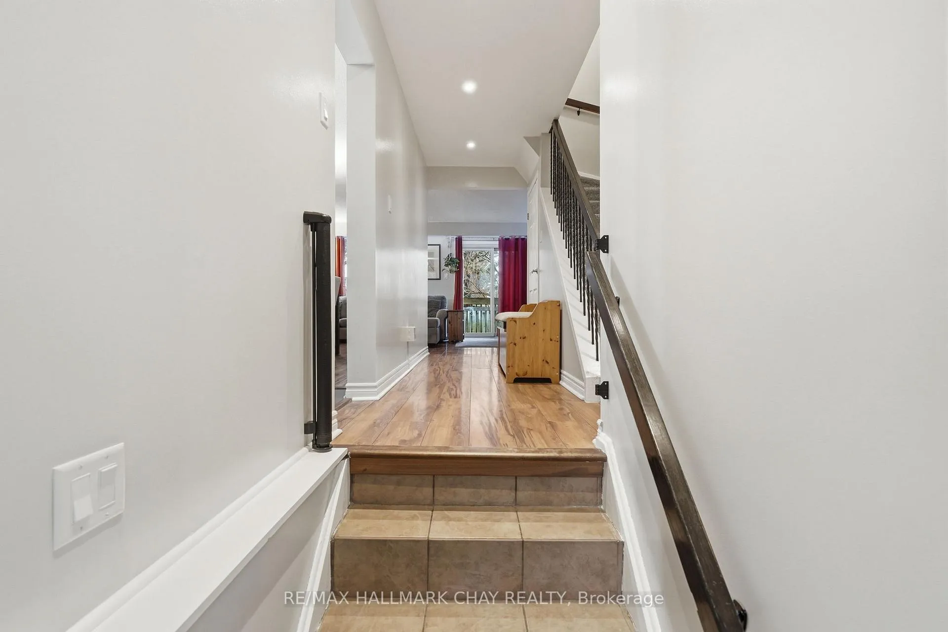 Photo 3 of Unit 67, 46 Moregate Crescent, Brampton, Central Park — HOMEH