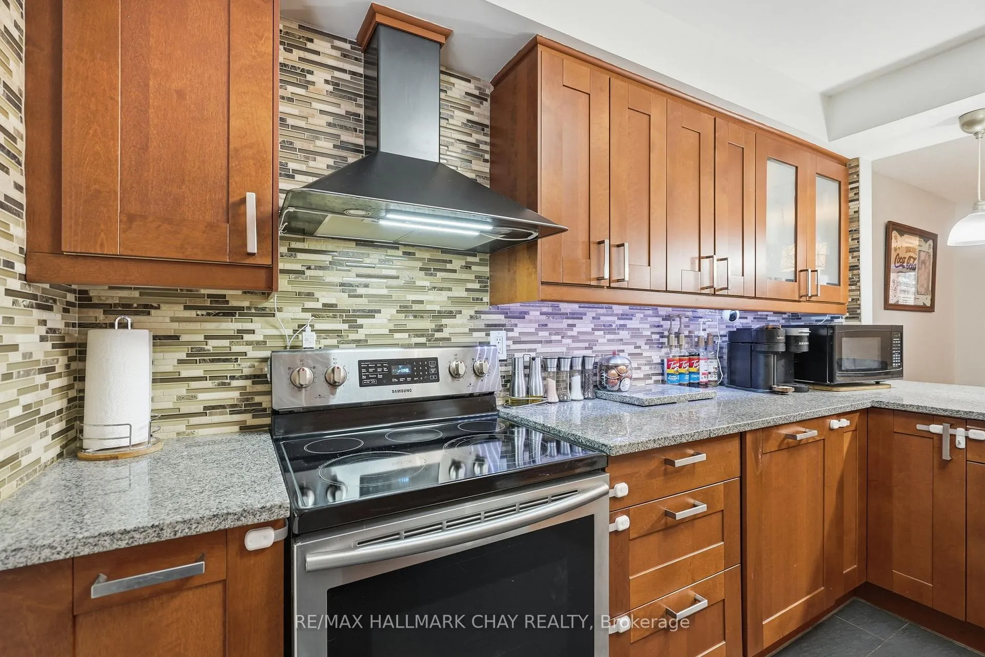 Photo 7 of Unit 67, 46 Moregate Crescent, Brampton, Central Park — HOMEH