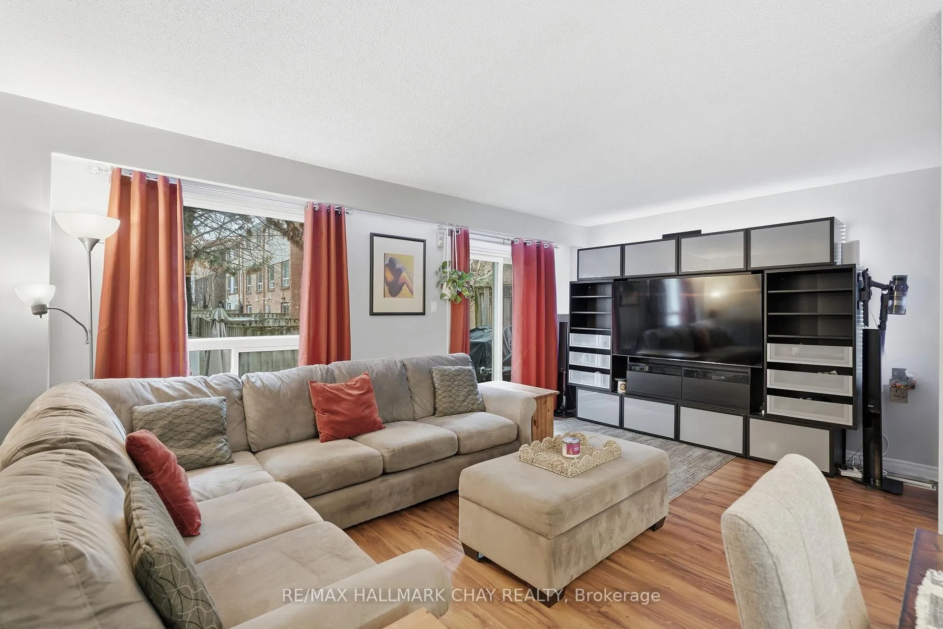 Photo 10 of Unit 67, 46 Moregate Crescent, Brampton, Central Park — HOMEH