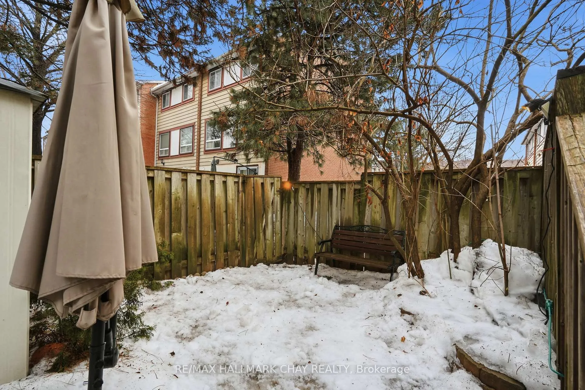 Photo 34 of Unit 67, 46 Moregate Crescent, Brampton, Central Park — HOMEH