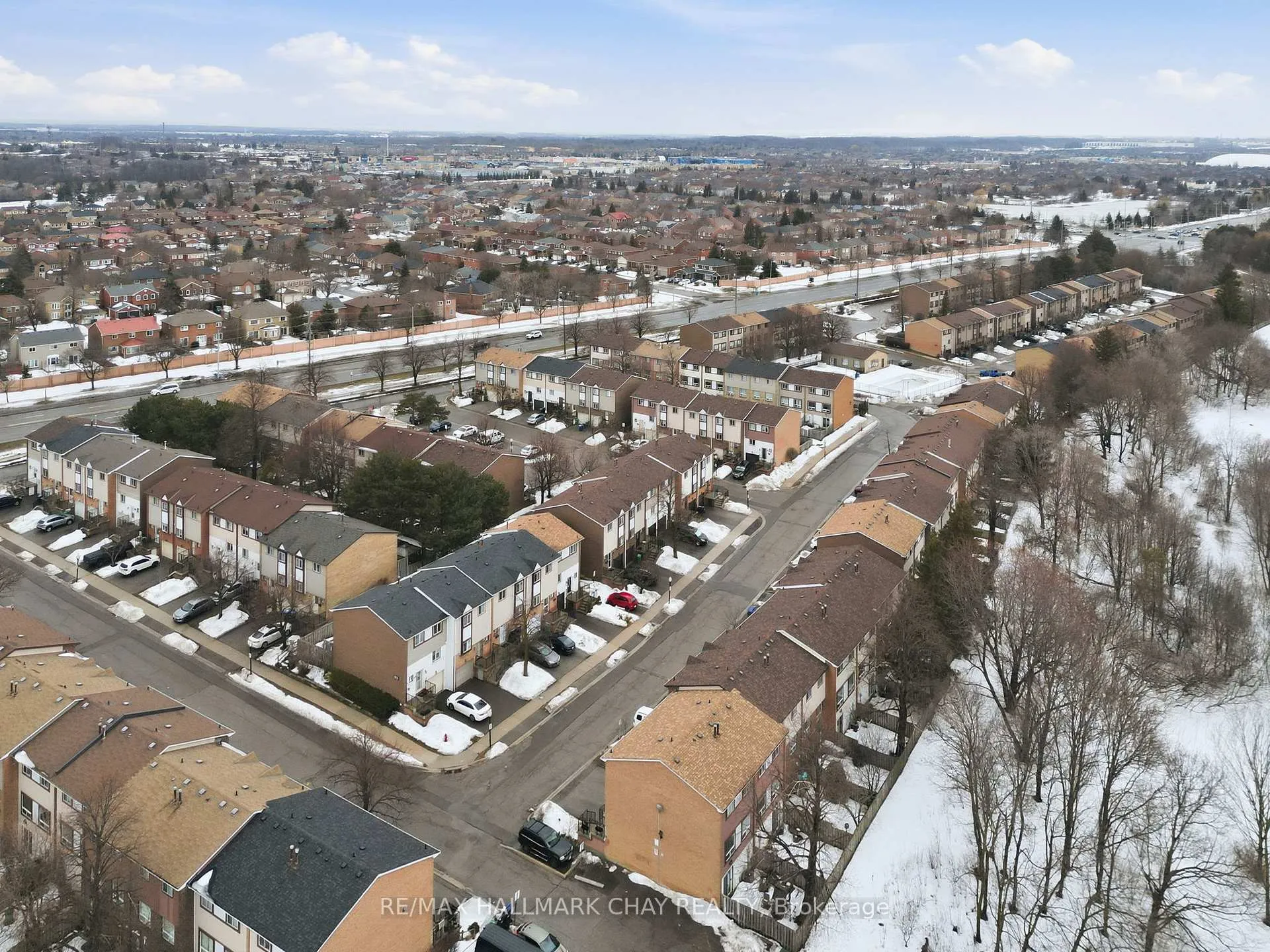 Photo 37 of Unit 67, 46 Moregate Crescent, Brampton, Central Park — HOMEH