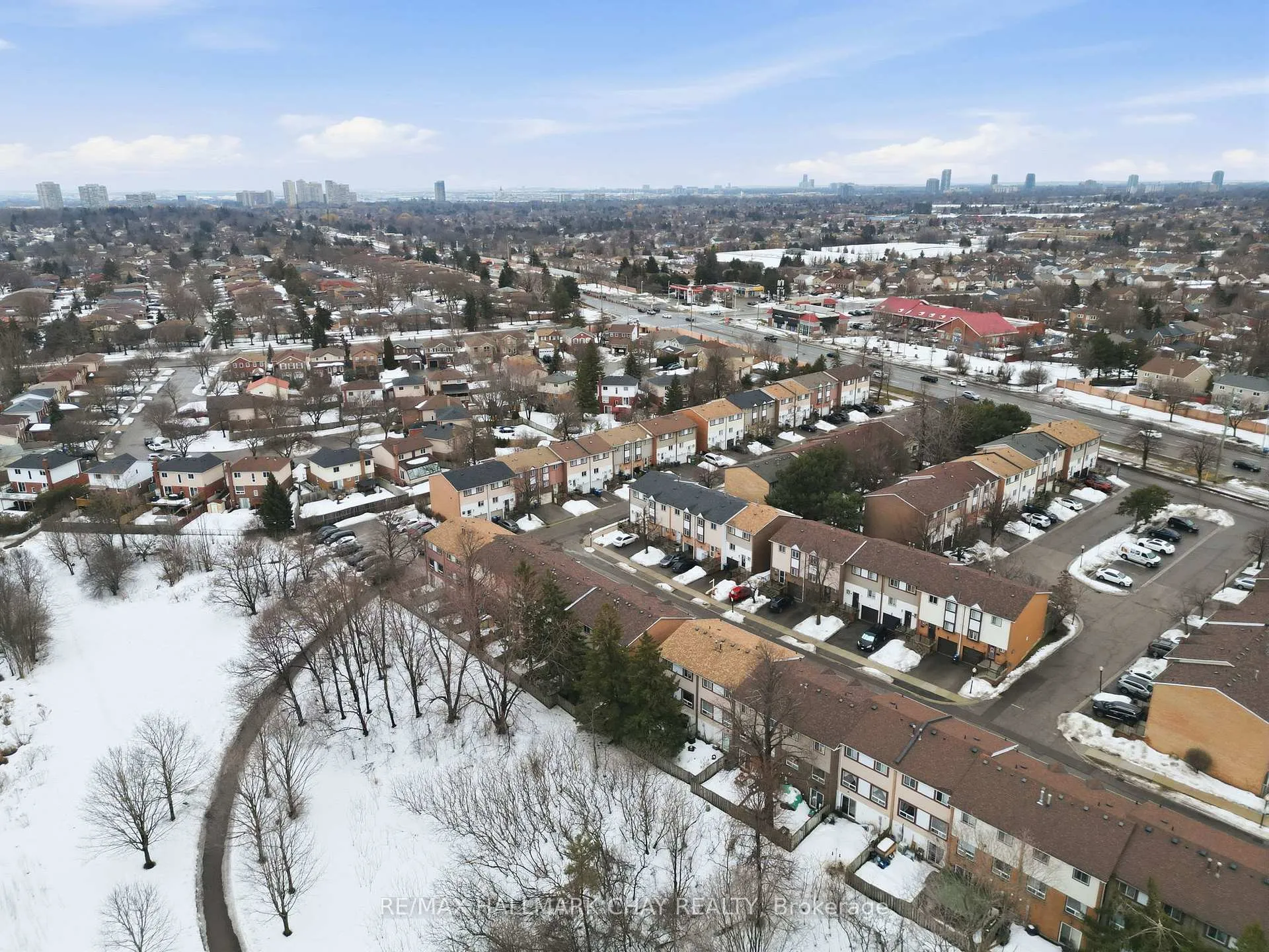 Photo 38 of Unit 67, 46 Moregate Crescent, Brampton, Central Park — HOMEH