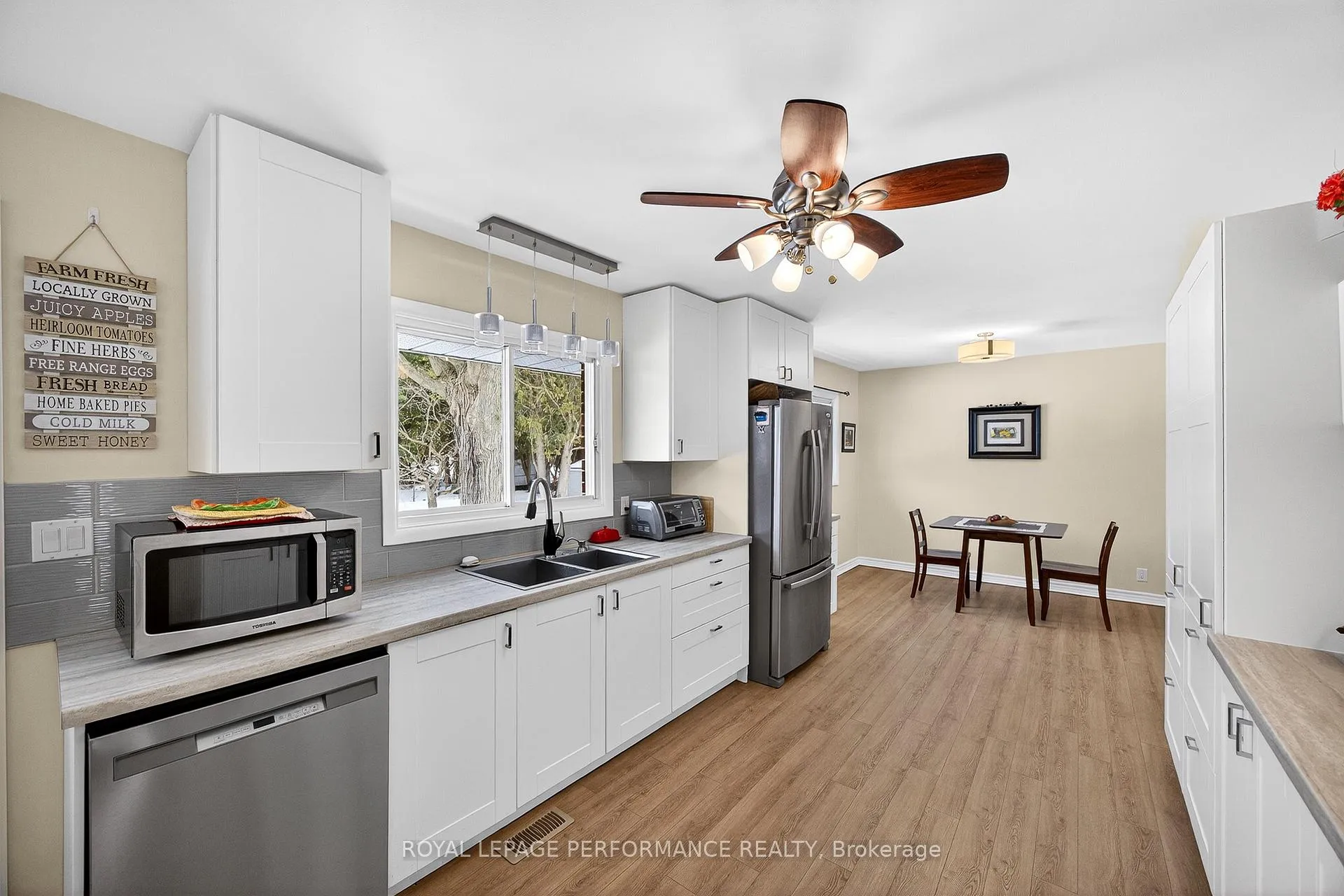 Photo 15 of 3864 Carp Road, Ottawa, Carp — HOMEH