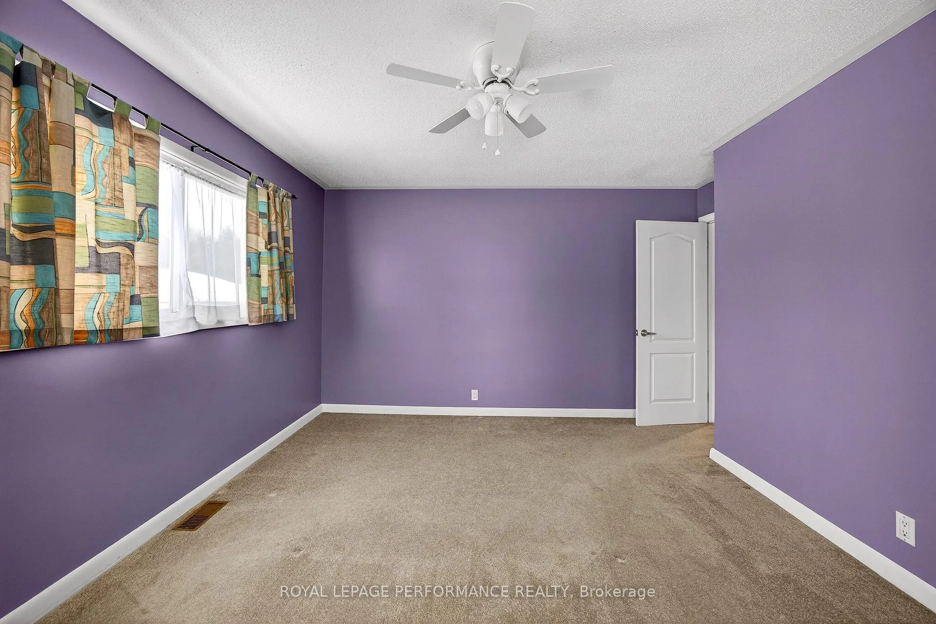 Photo 25 of 3864 Carp Road, Ottawa, Carp — HOMEH