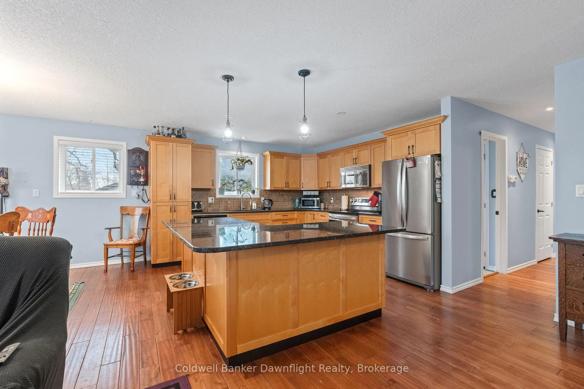 Photo 7 of 117 Mill Street, North Middlesex, Parkhill — HOMEH