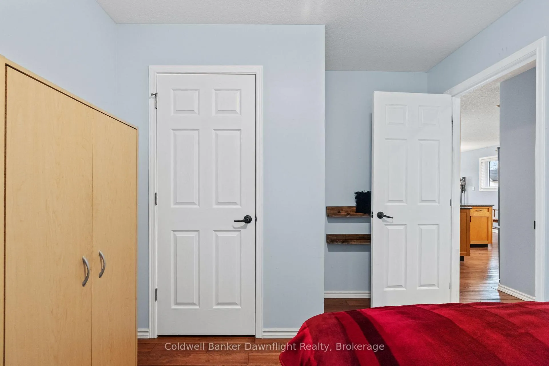 Photo 15 of 117 Mill Street, North Middlesex, Parkhill — HOMEH