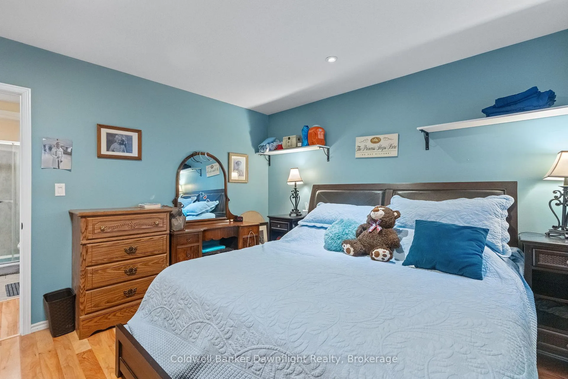 Photo 35 of 117 Mill Street, North Middlesex, Parkhill — HOMEH