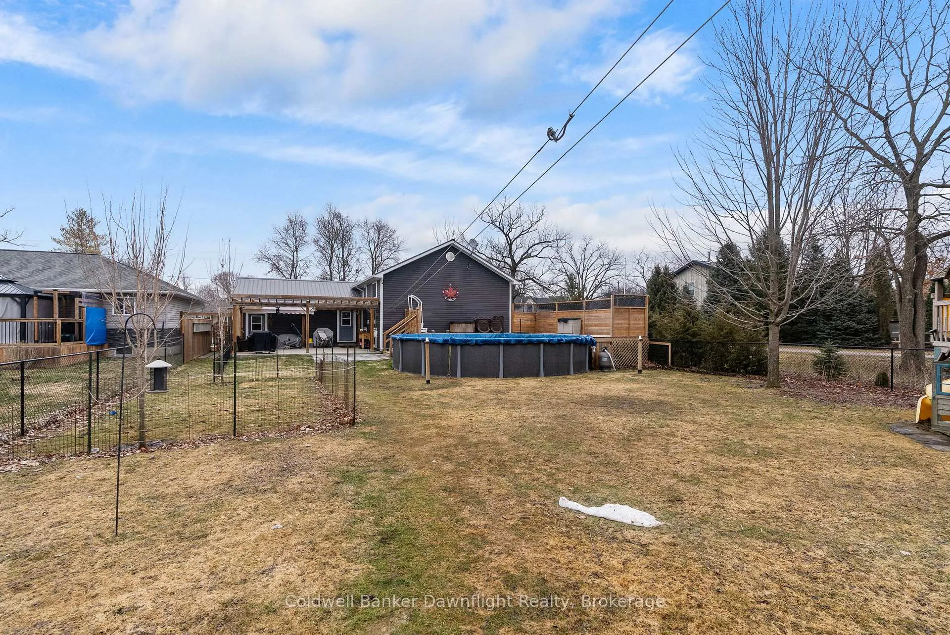 Photo 44 of 117 Mill Street, North Middlesex, Parkhill — HOMEH