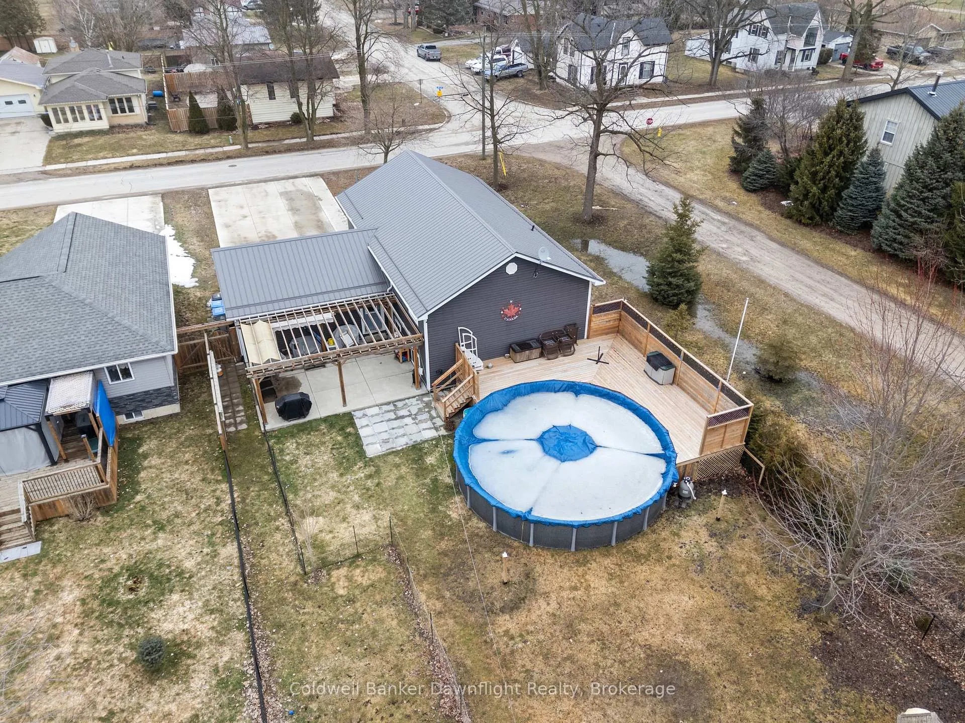 Photo 46 of 117 Mill Street, North Middlesex, Parkhill — HOMEH