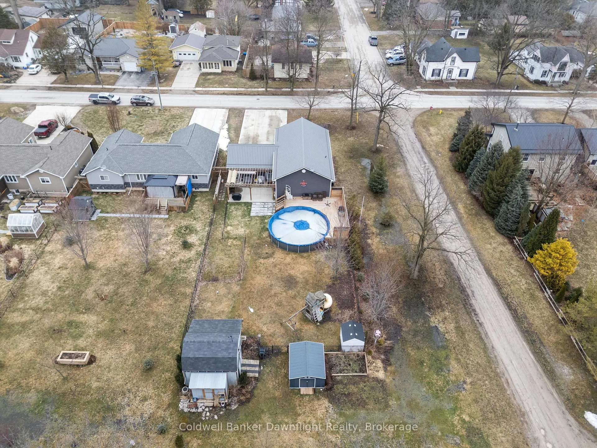 Photo 47 of 117 Mill Street, North Middlesex, Parkhill — HOMEH