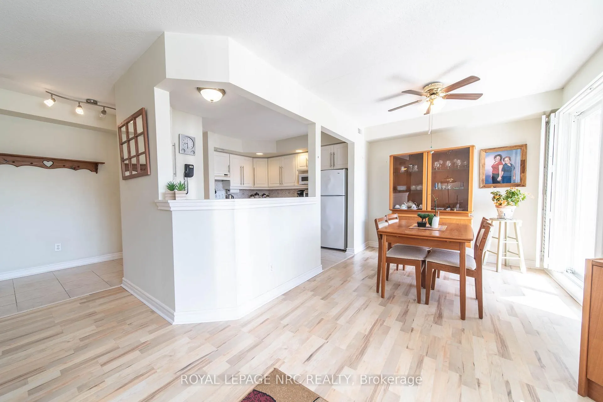 Photo 8 of Unit 202B, 1061 Vansickle Road N, St. Catharines, Grapeview — HOMEH