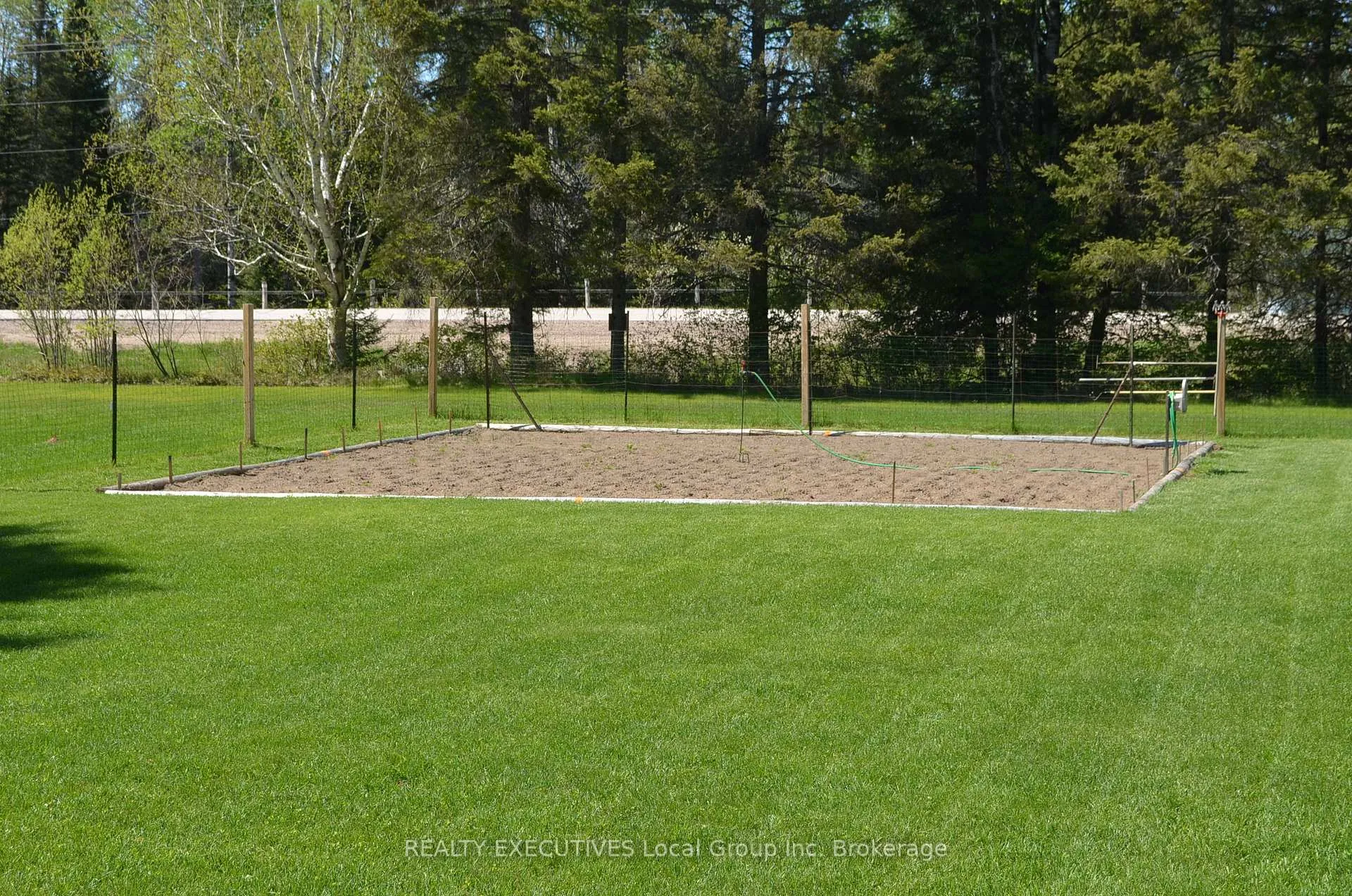 Photo 15 of 11 Chalet Road, Powassan — HOMEH