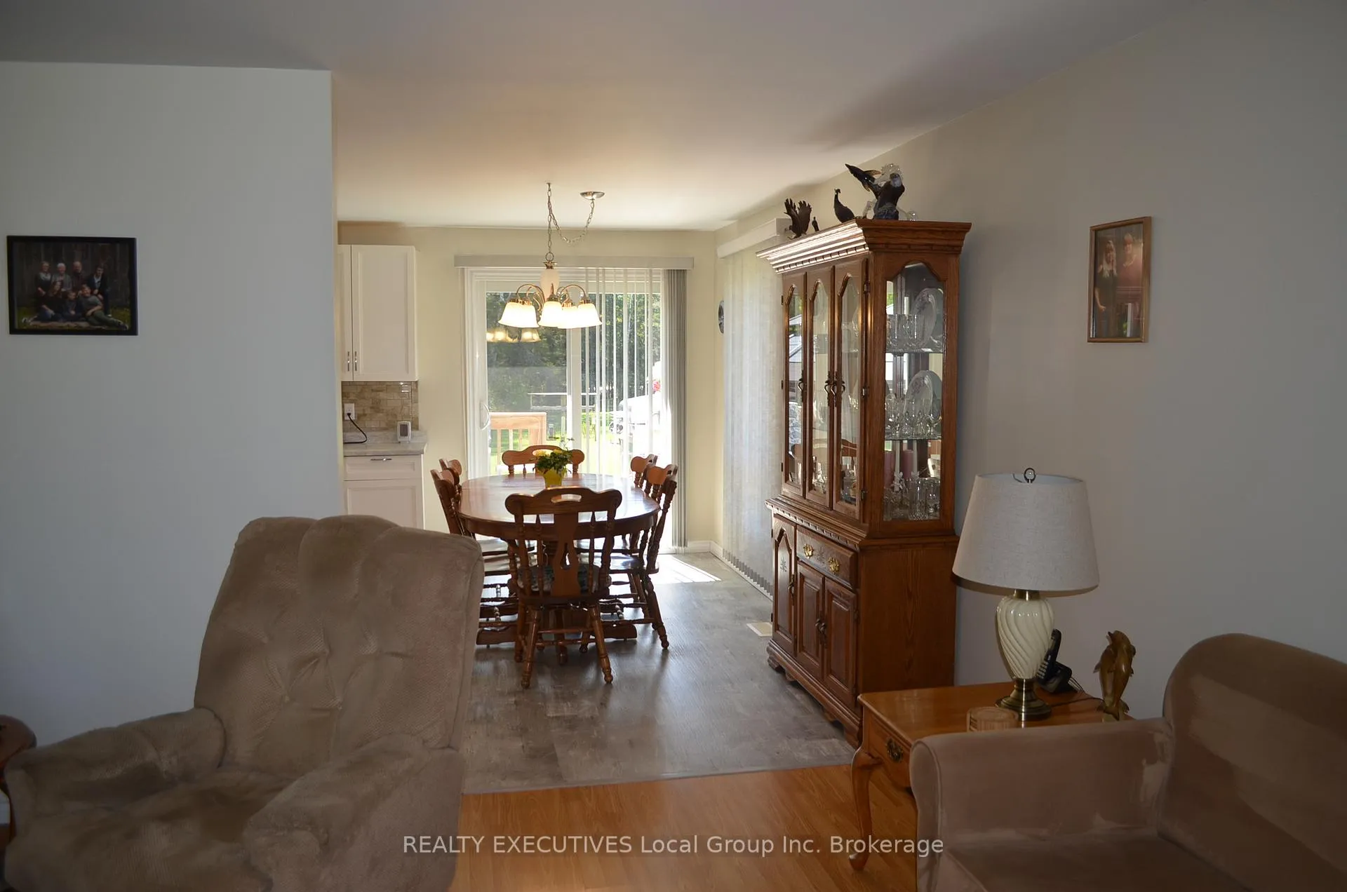 Photo 23 of 11 Chalet Road, Powassan — HOMEH