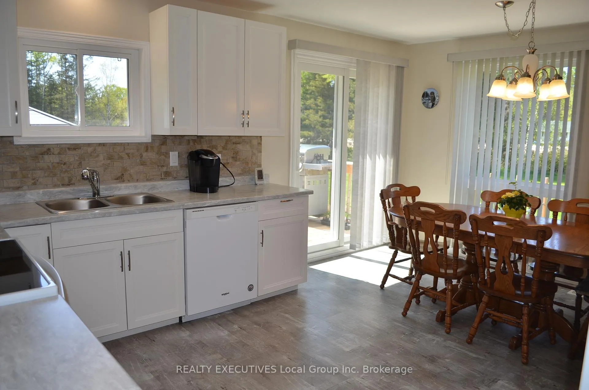 Photo 25 of 11 Chalet Road, Powassan — HOMEH