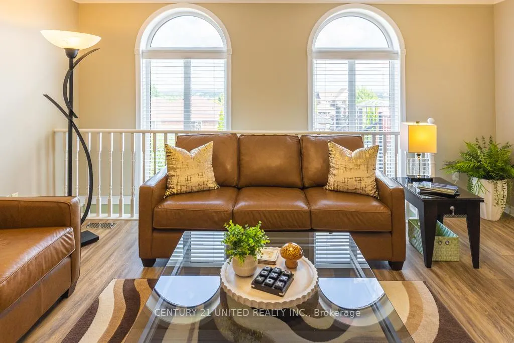 Photo 3 of 1019 Baker Street, Peterborough, Northcrest Ward 5 — HOMEH