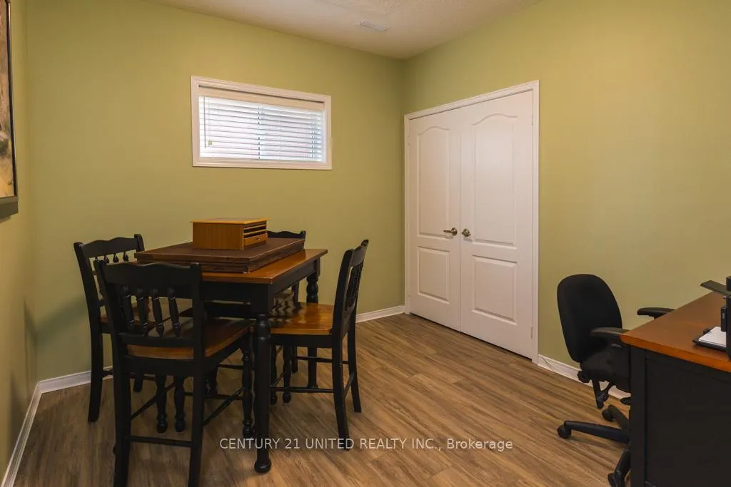 Photo 16 of 1019 Baker Street, Peterborough, Northcrest Ward 5 — HOMEH