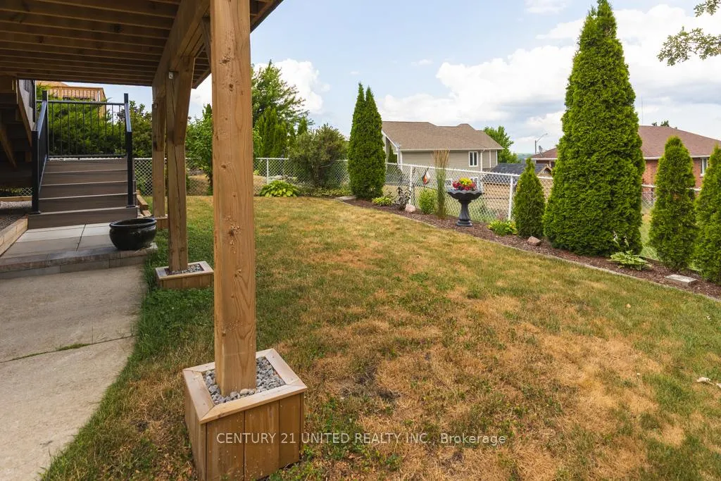 Photo 24 of 1019 Baker Street, Peterborough, Northcrest Ward 5 — HOMEH