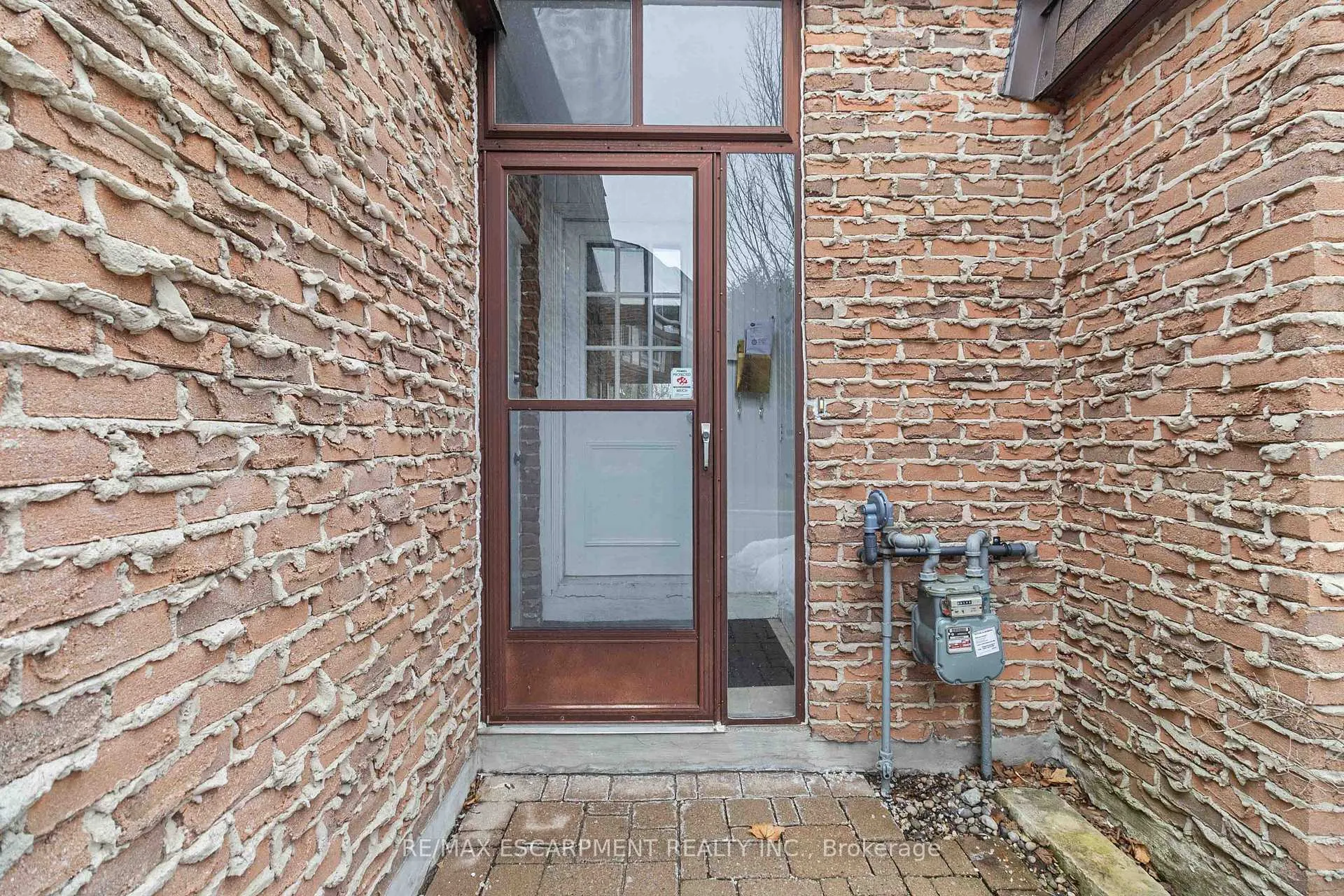 Photo 3 of Unit 3, 2166 Upper Middle Road, Burlington, Brant Hills — HOMEH