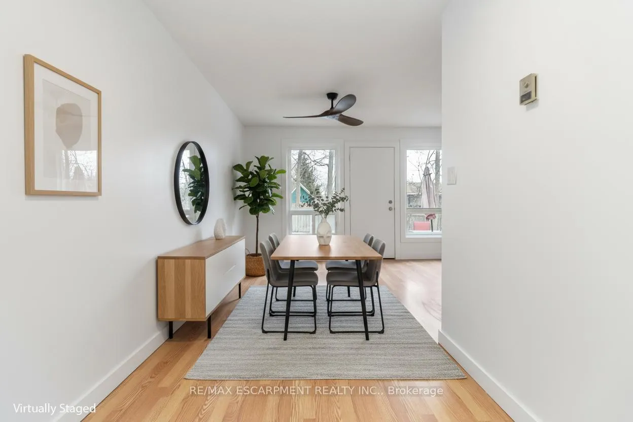 Photo 11 of Unit 3, 2166 Upper Middle Road, Burlington, Brant Hills — HOMEH