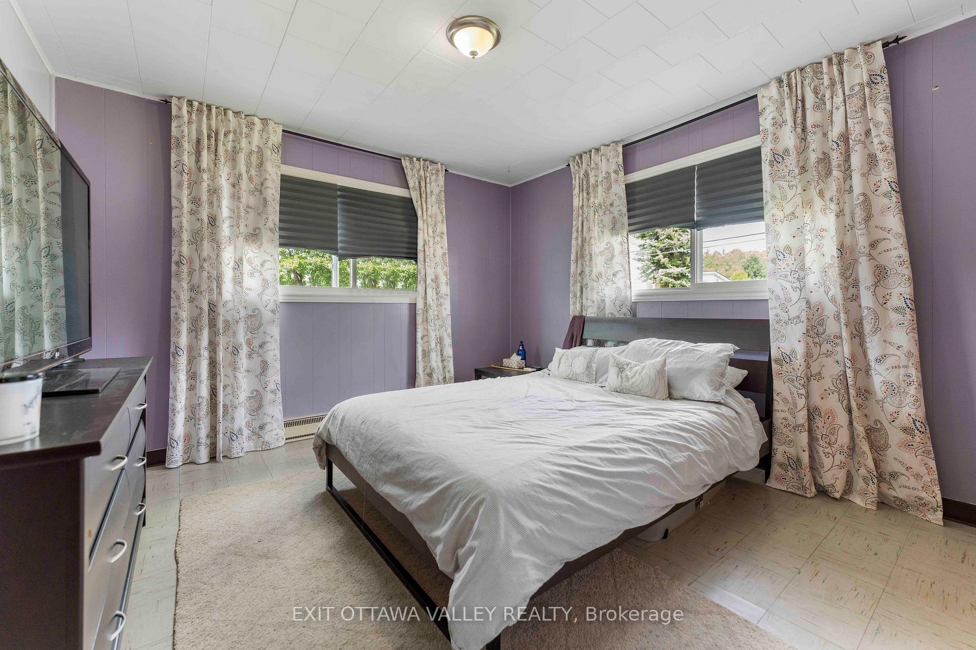 Photo 21 of 101 Siberia Road, Madawaska Valley, Madawaska Valley — HOMEH