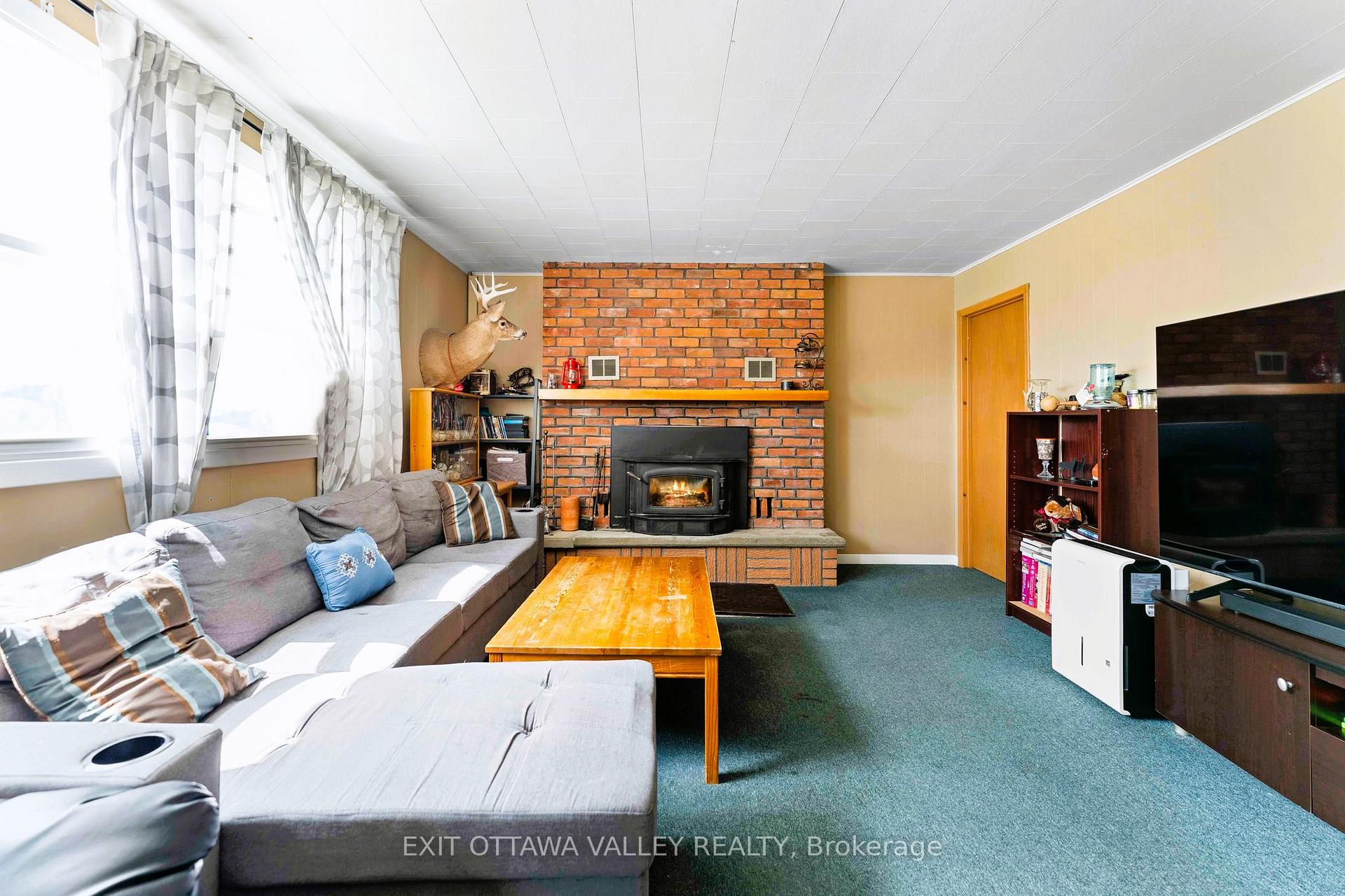 Photo 28 of 101 Siberia Road, Madawaska Valley, Madawaska Valley — HOMEH